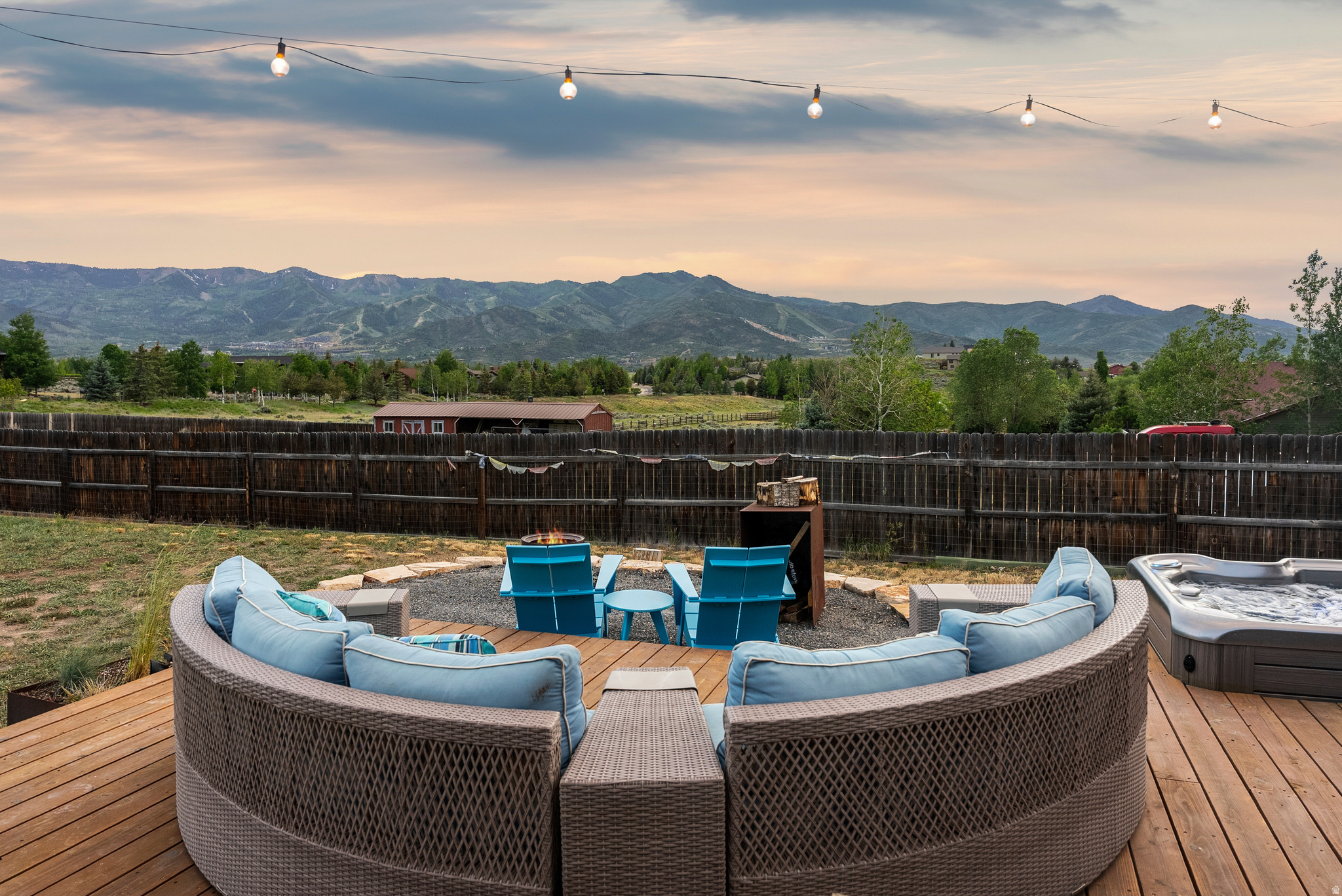 HIGHLAND ESTATES - Residential