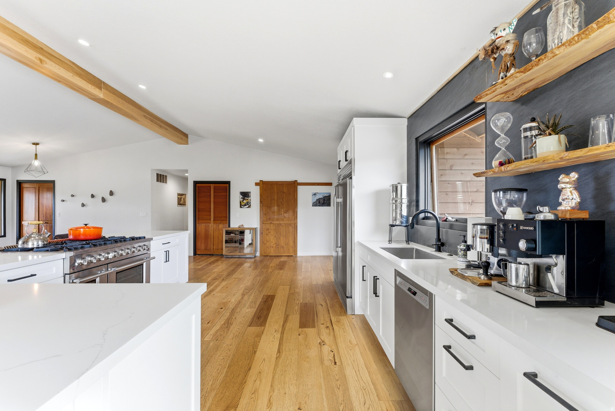 HIGHLAND ESTATES - Residential