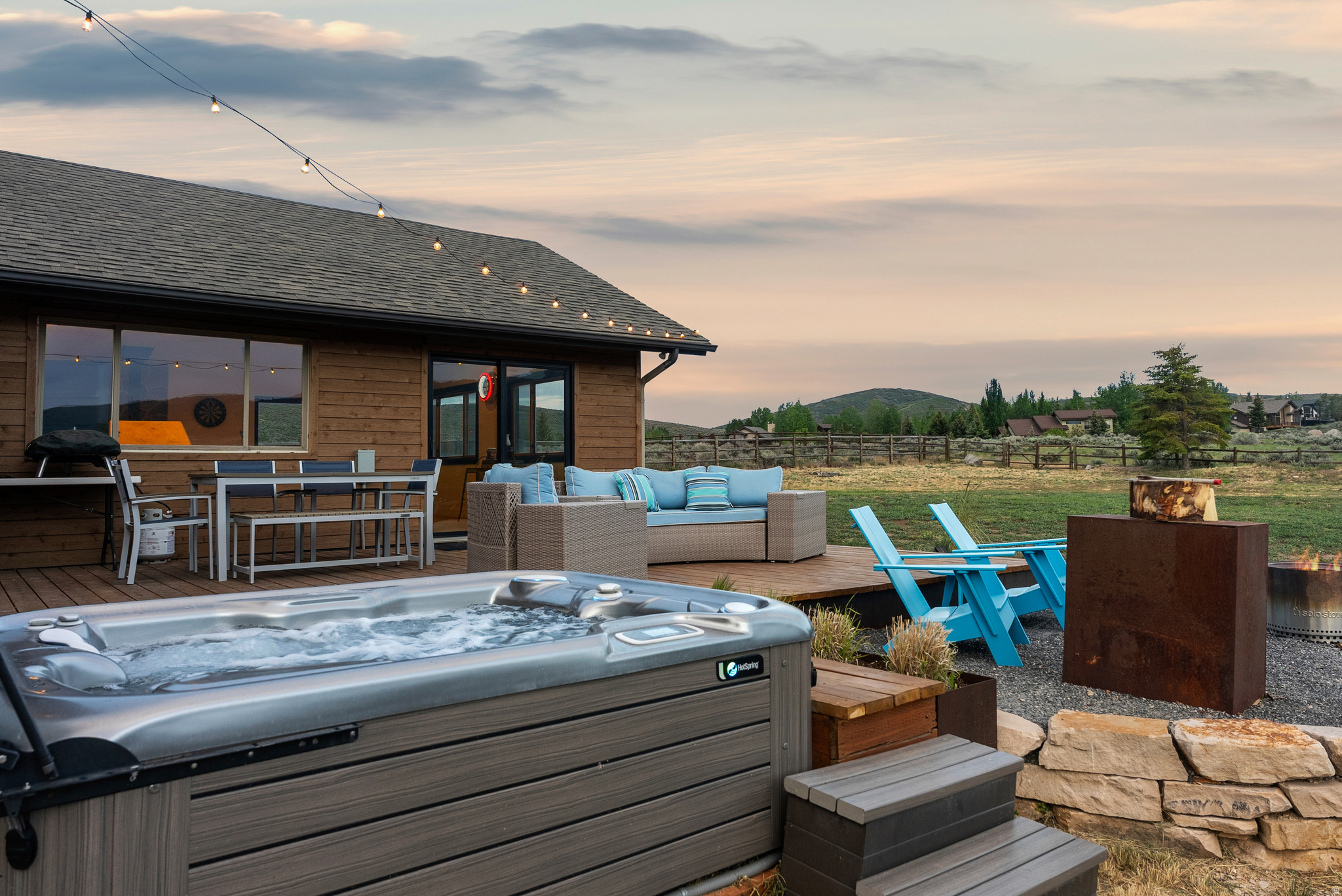HIGHLAND ESTATES - Residential
