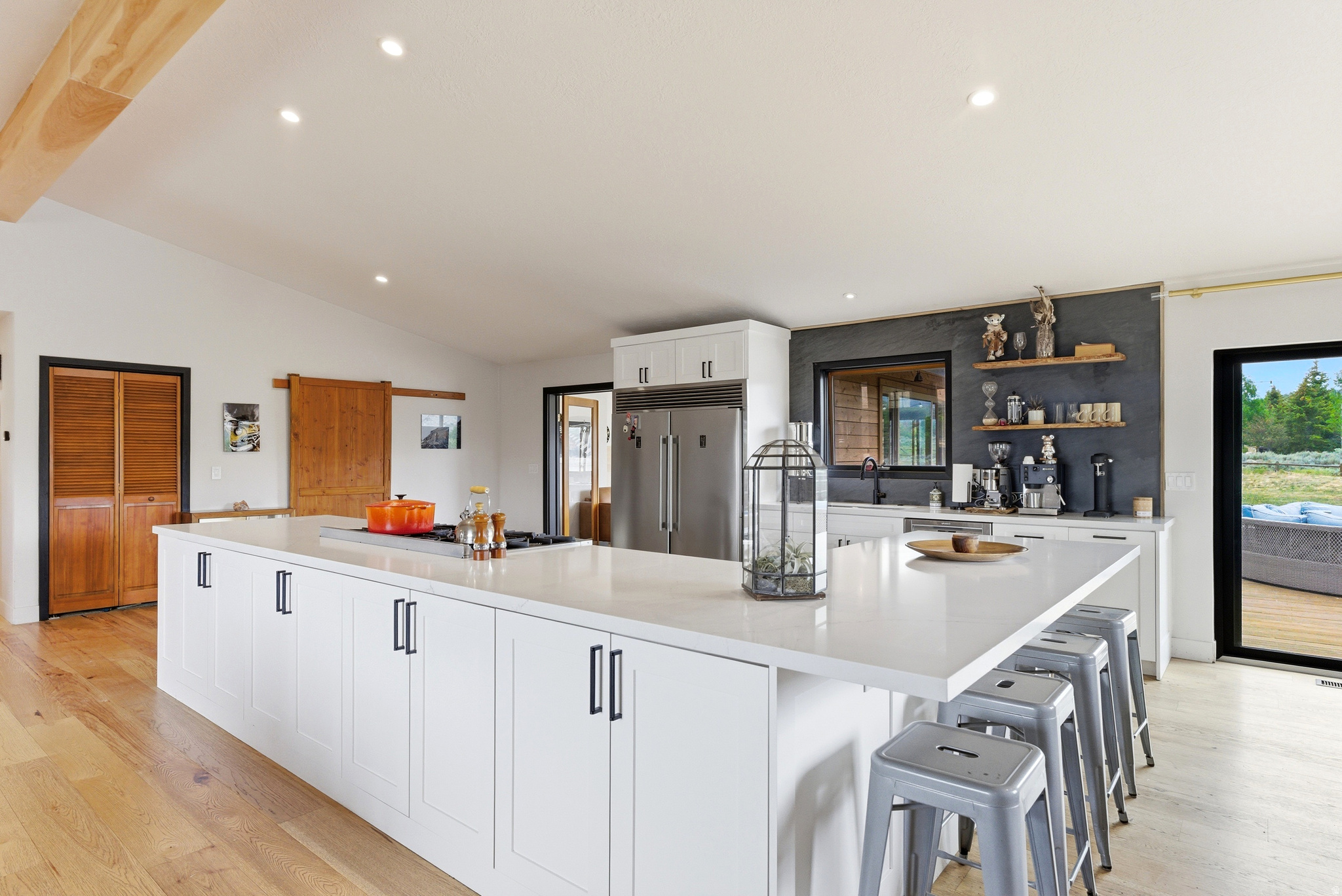 HIGHLAND ESTATES - Residential