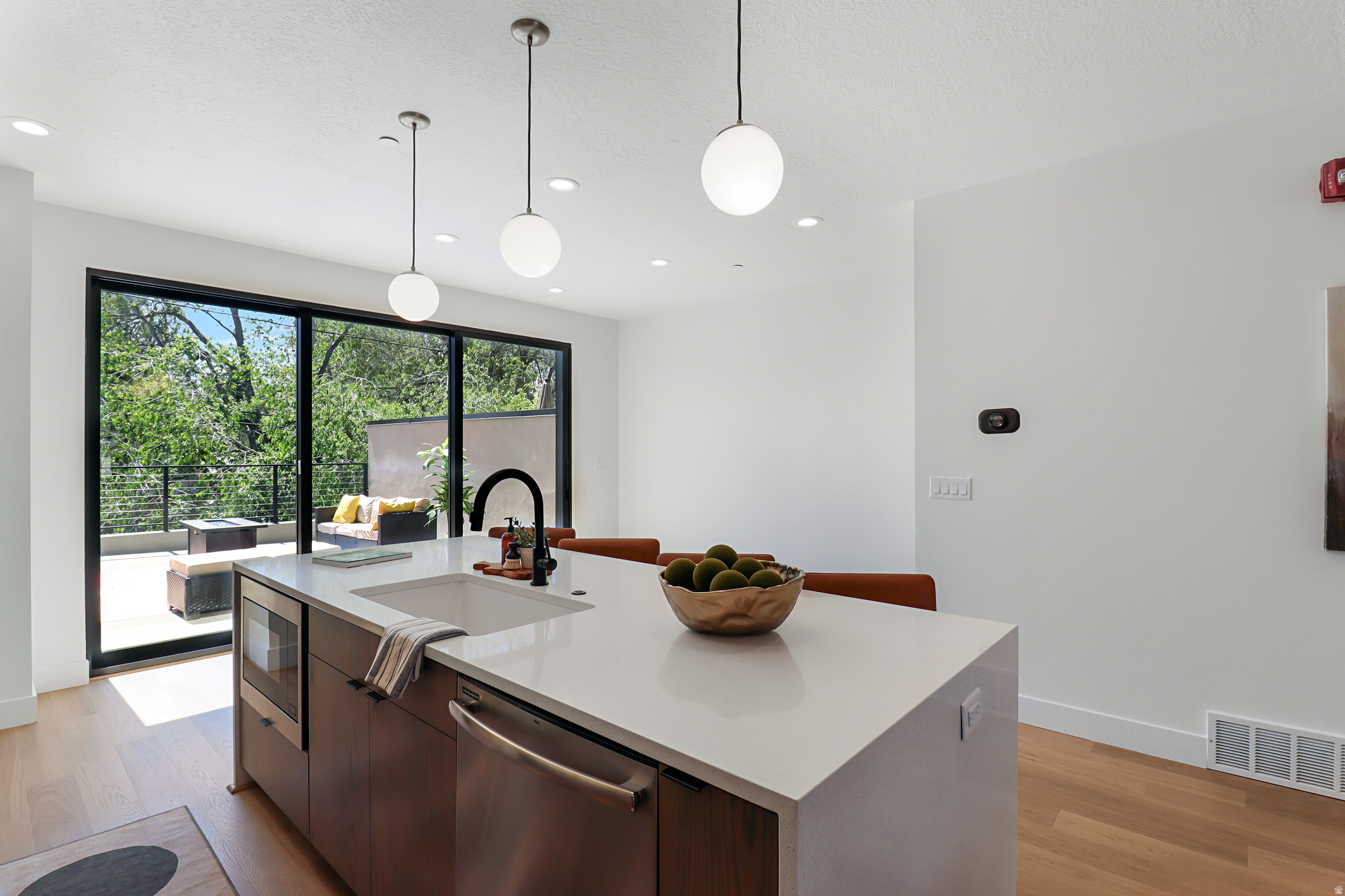 ROSE - Residential