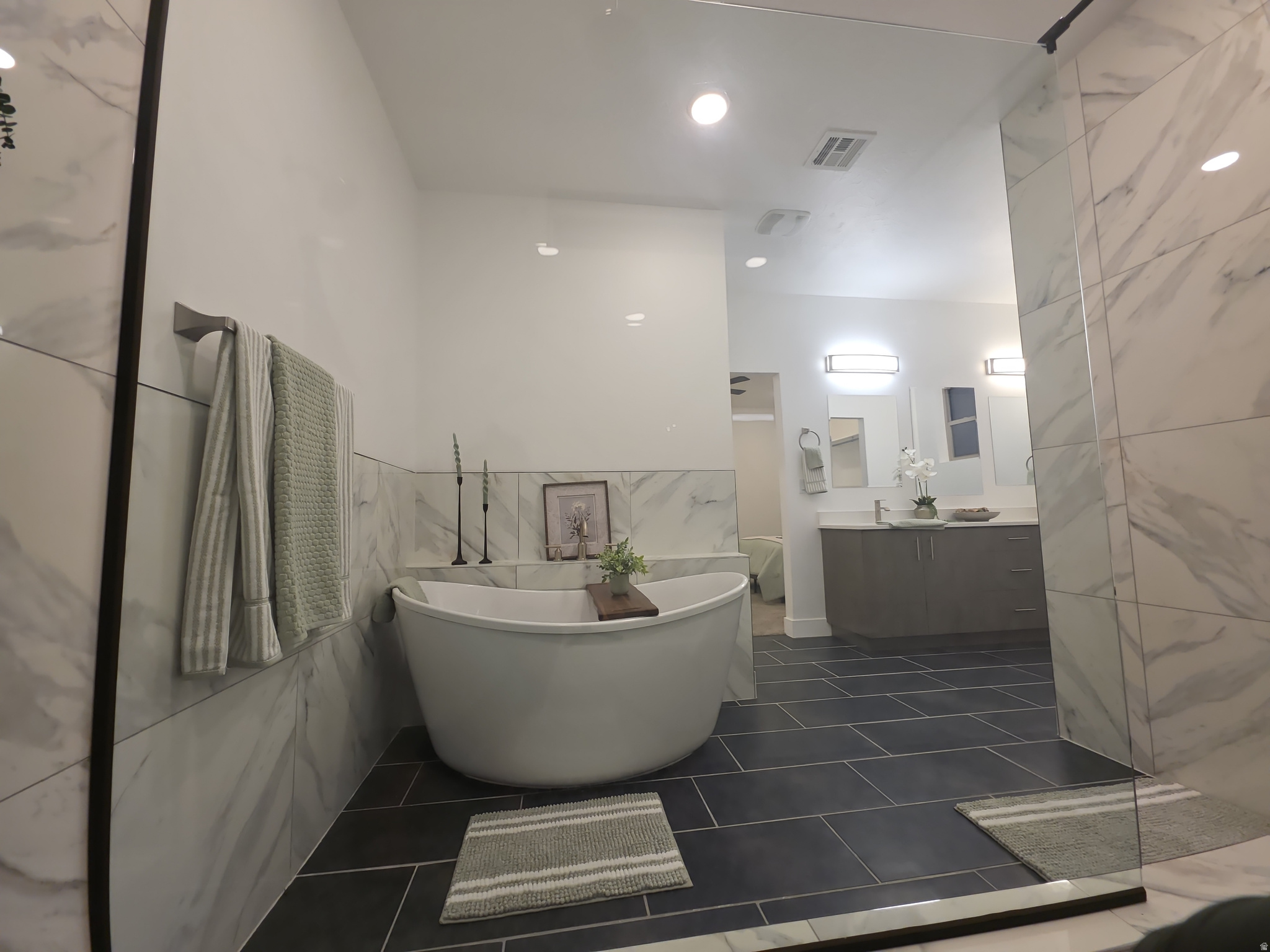 ASHDOWN FOREST - Residential