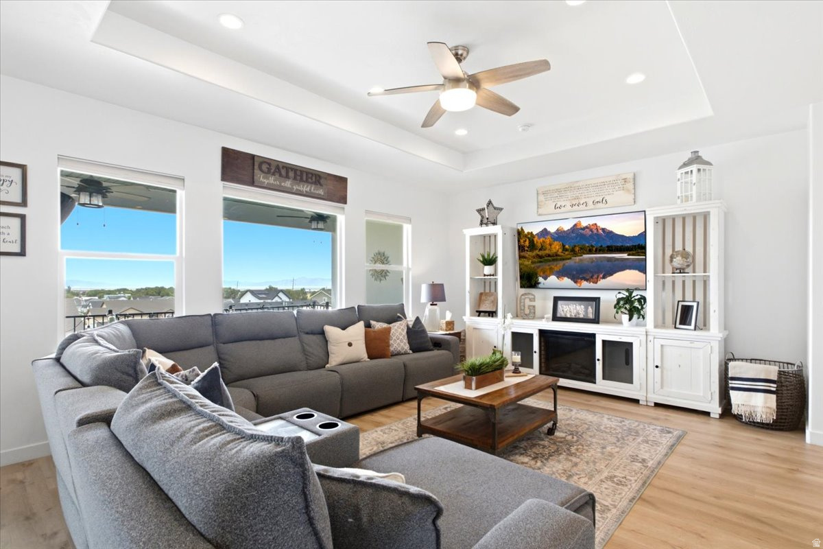 PASTURES AT SADDLEBACK - Residential
