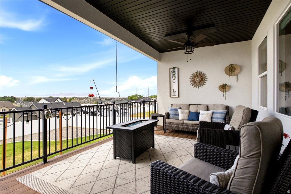 PASTURES AT SADDLEBACK - Residential