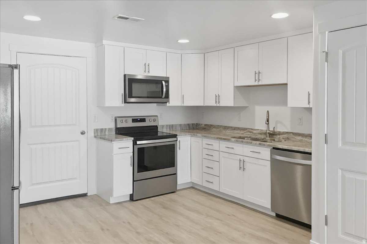 PASTURES AT SADDLEBACK - Residential
