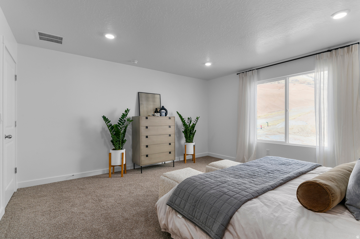 INVERNESS BY D.R. HORTON - Residential