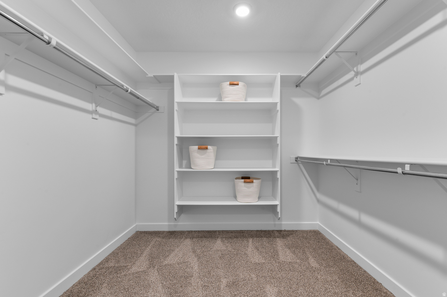 INVERNESS BY D.R. HORTON - Residential