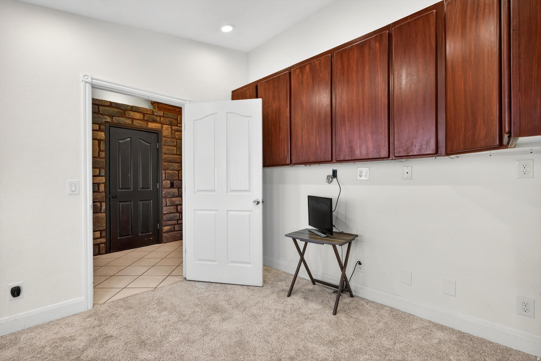 SHORT CREEK 2 - Residential