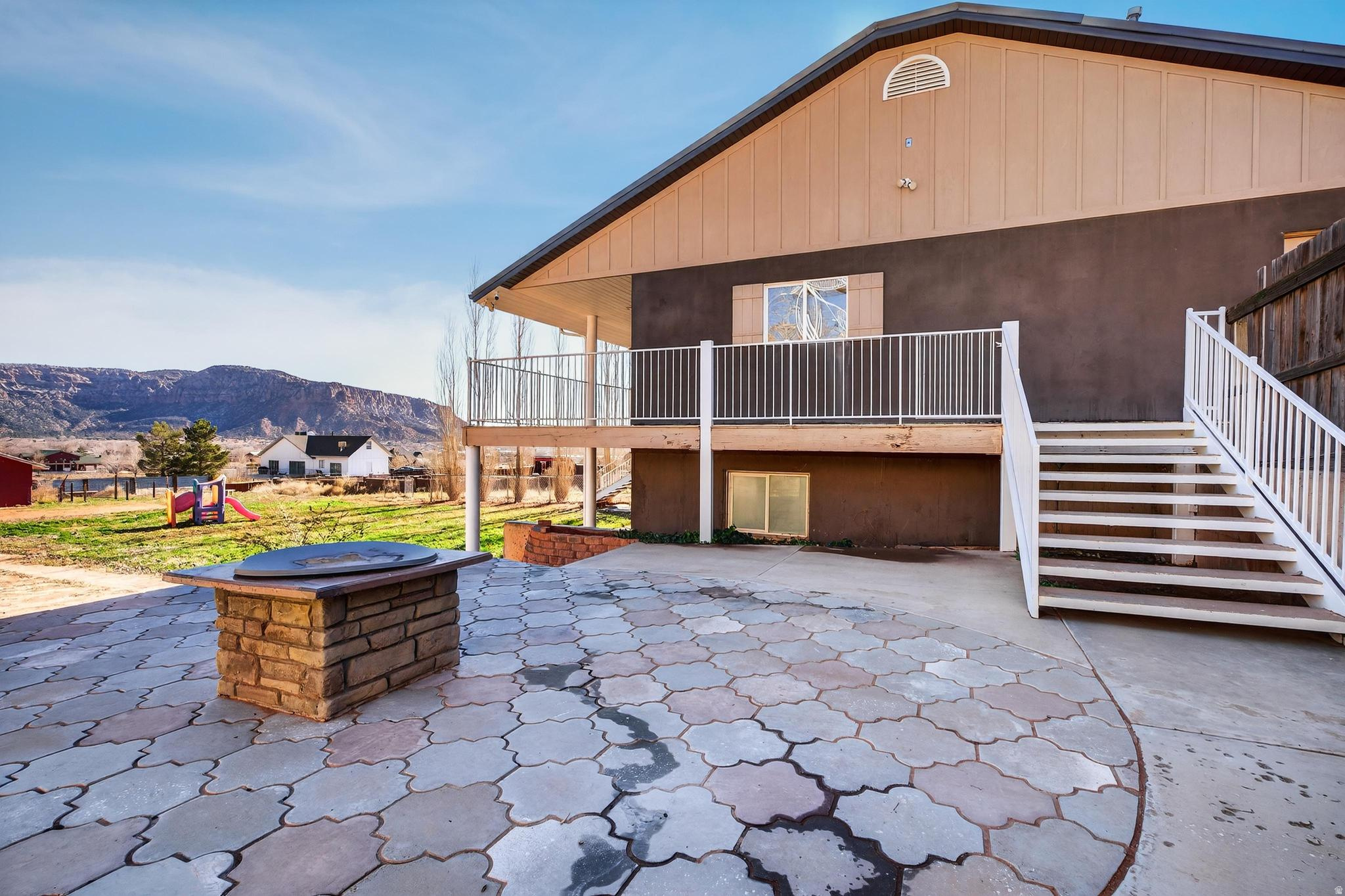 SHORT CREEK 2 - Residential