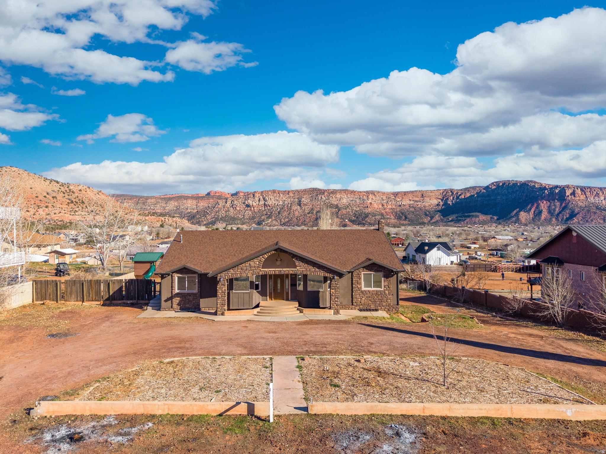 SHORT CREEK 2 - Residential