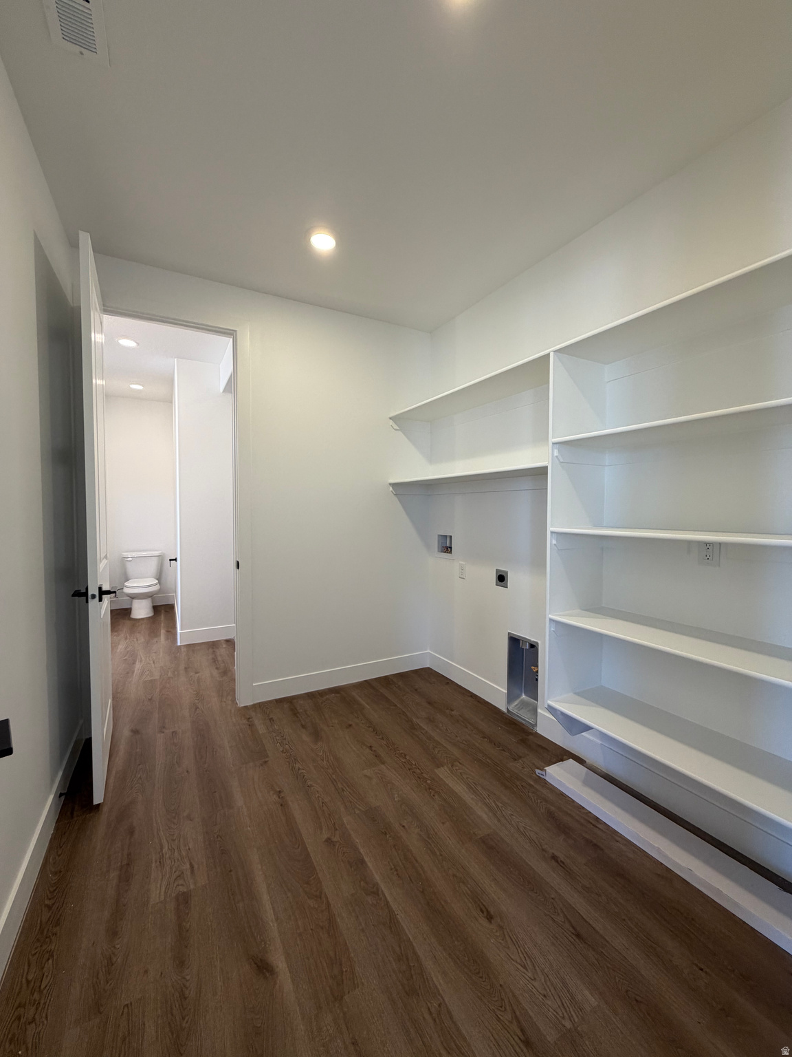 VALLEY GATE - Residential