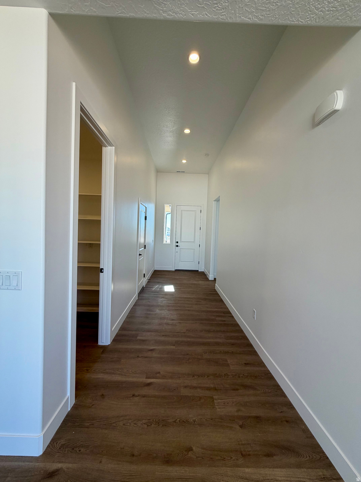 VALLEY GATE - Residential