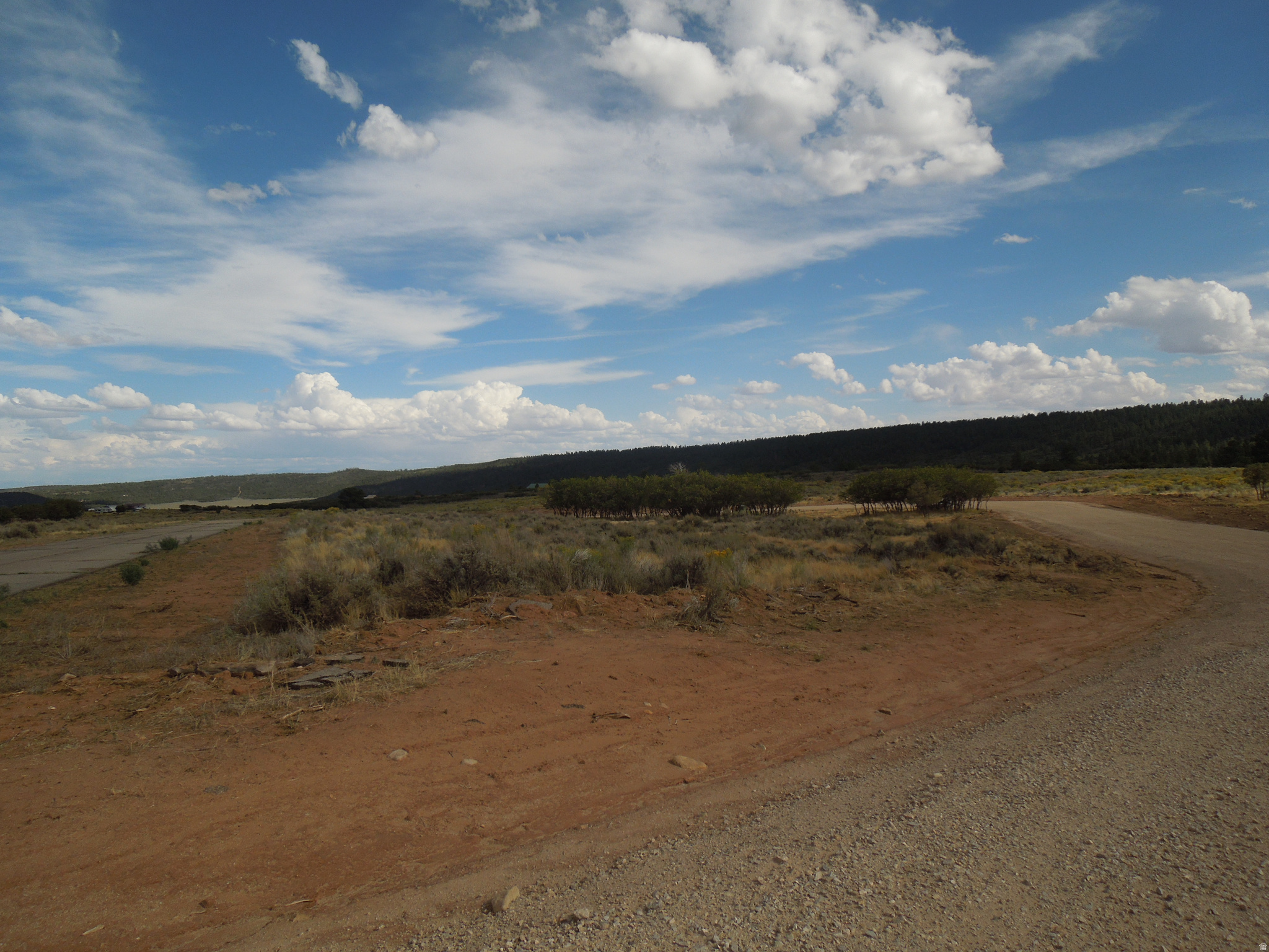 OLD AIRPORT SUBDIVISION - Land
