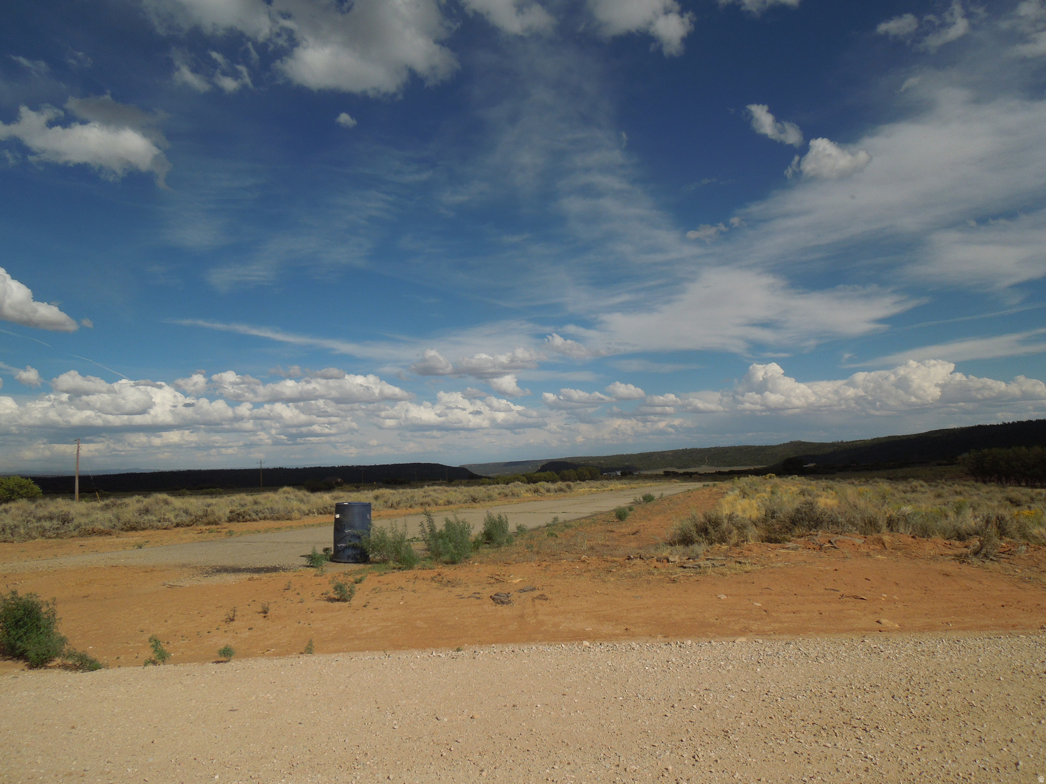 OLD AIRPORT SUBDIVISION - Land