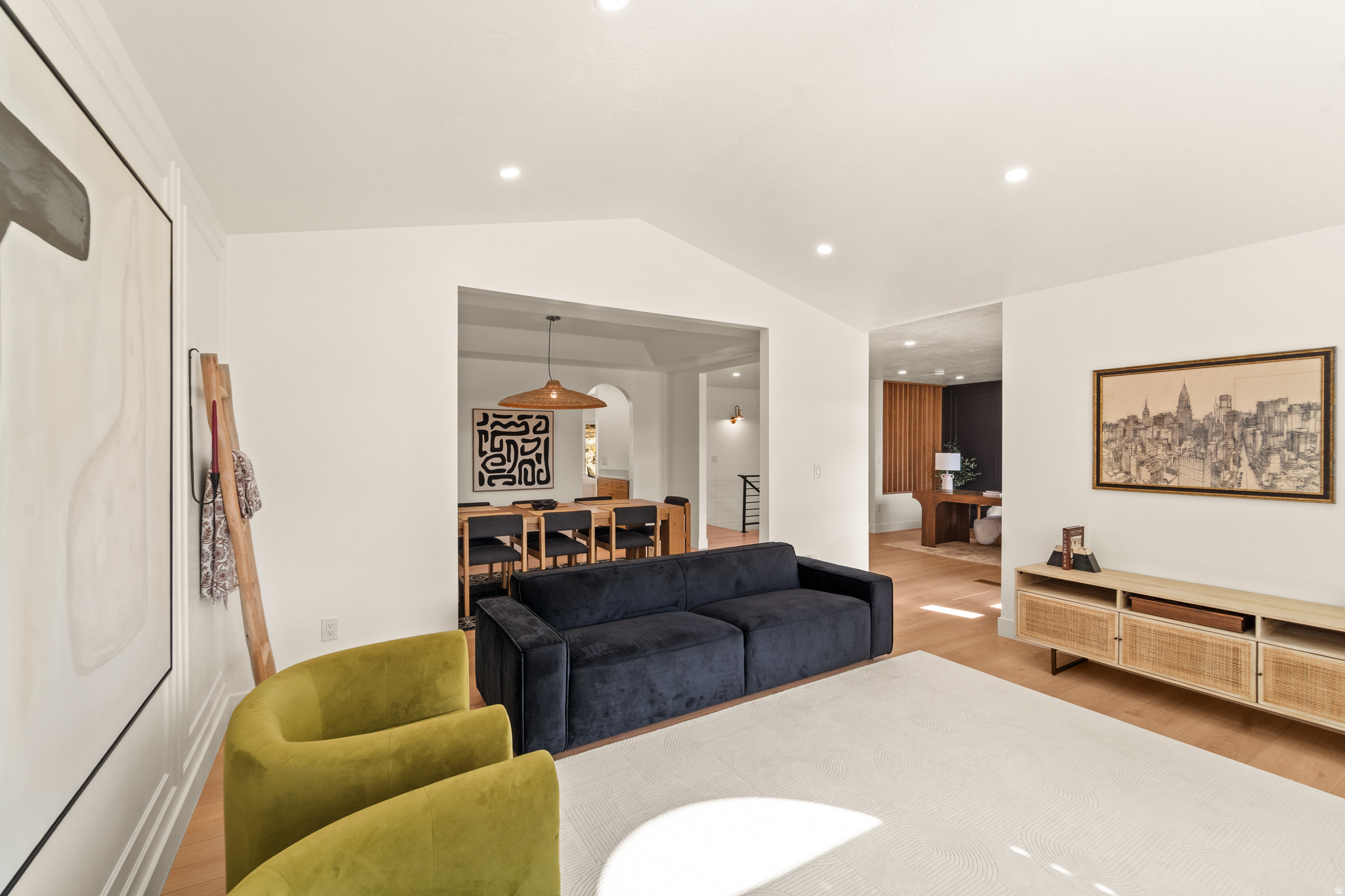 INDIAN HILLS - Residential