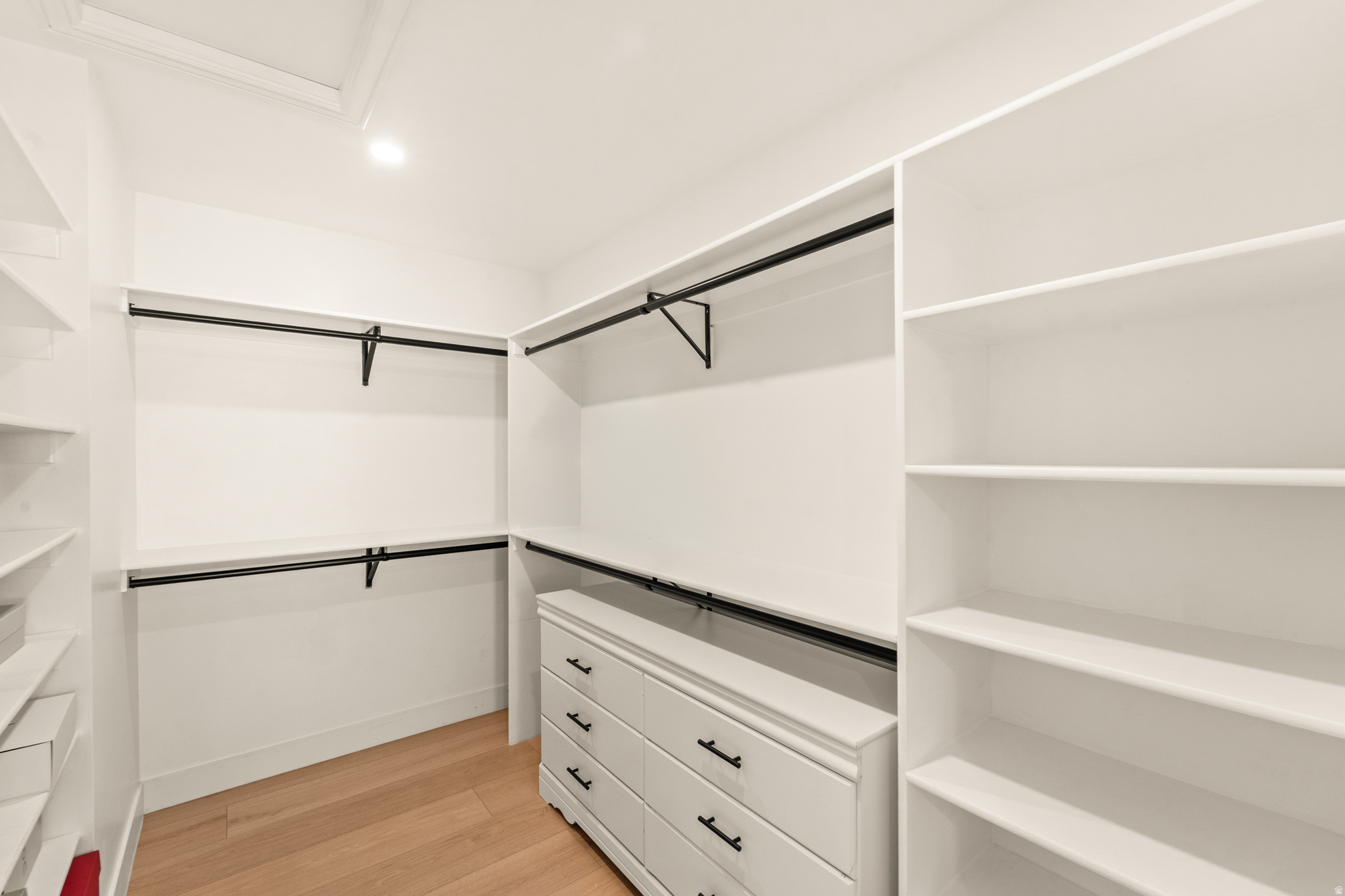 INDIAN HILLS - Residential