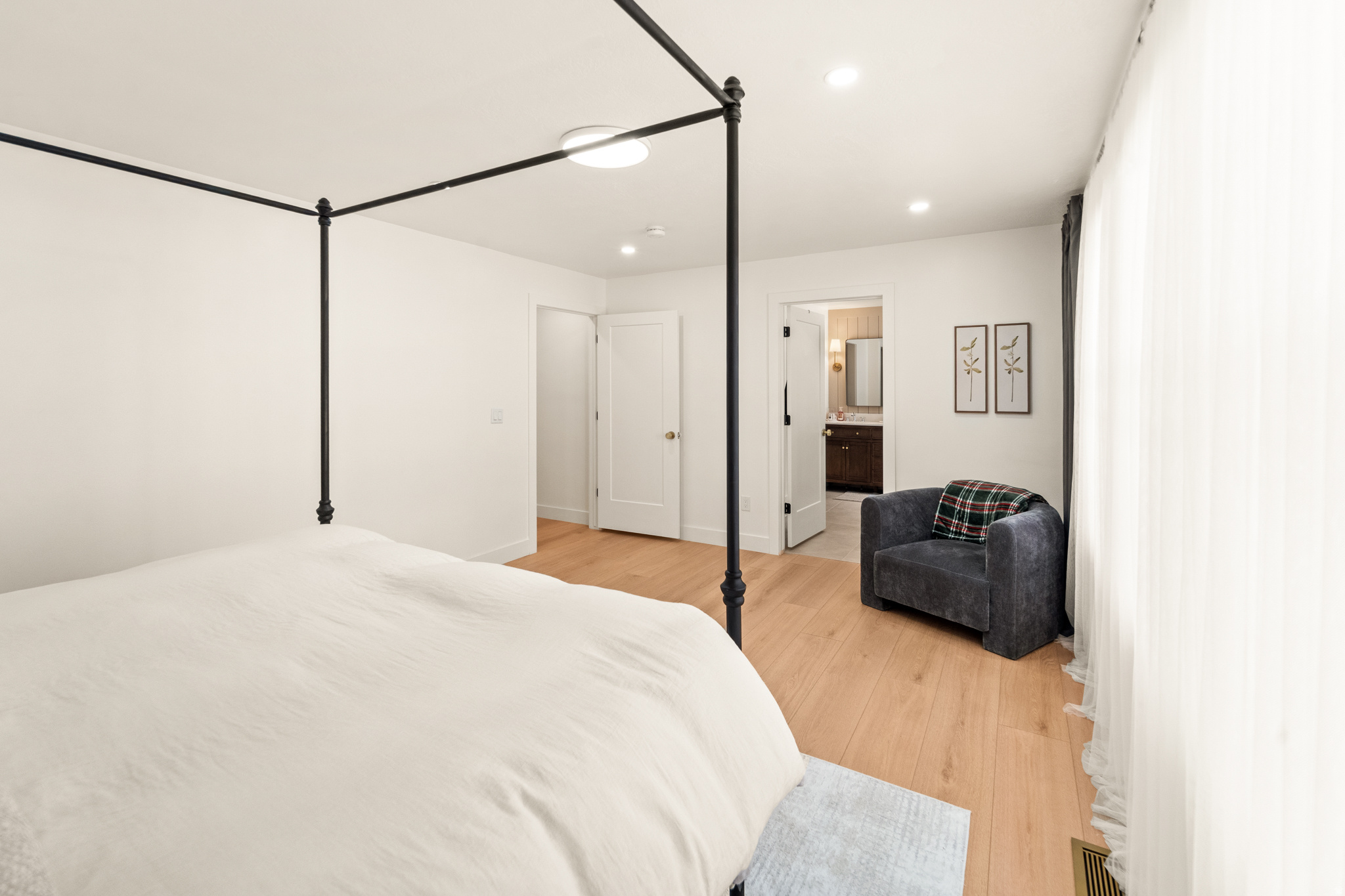 INDIAN HILLS - Residential