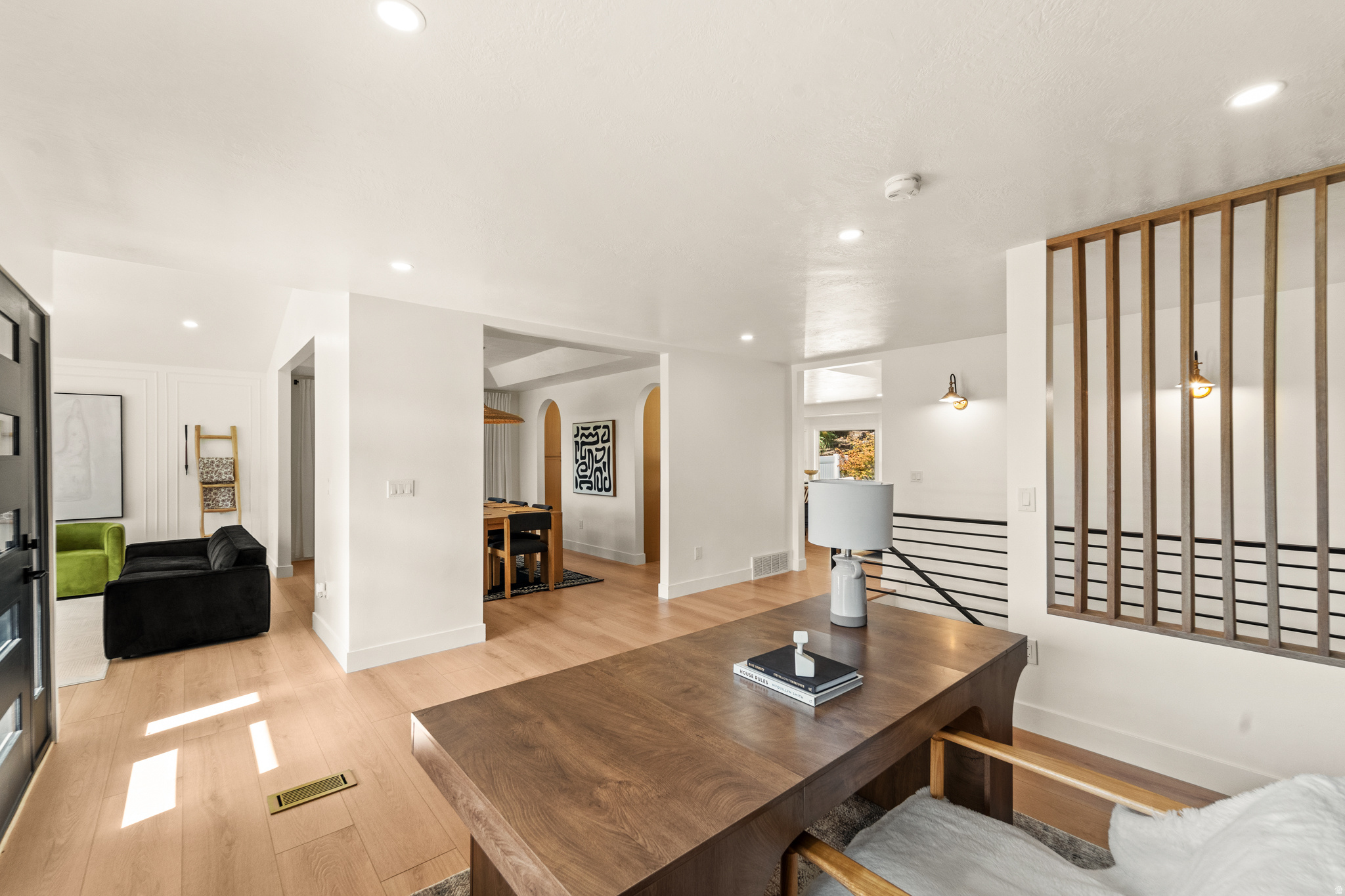 INDIAN HILLS - Residential