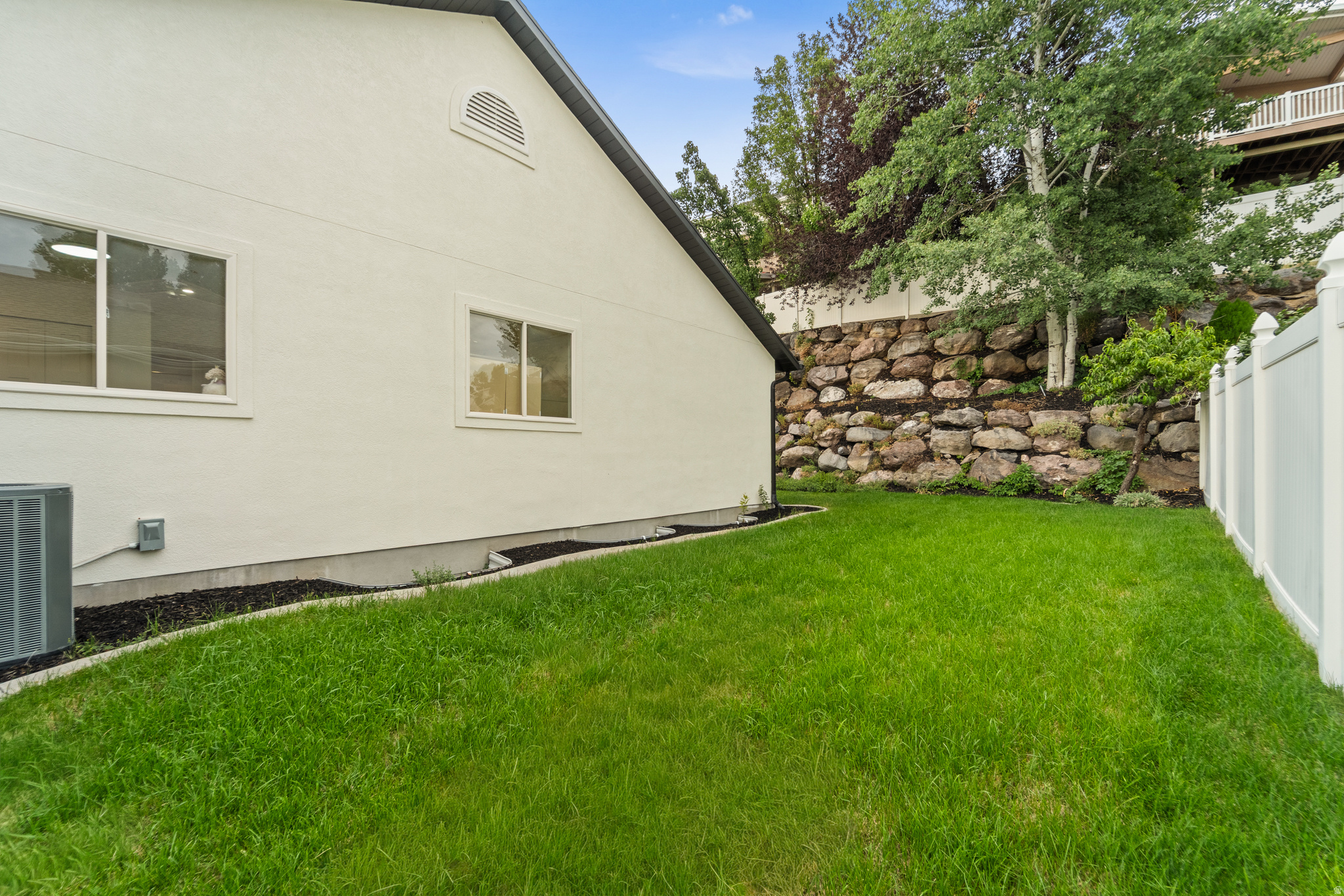 INDIAN HILLS - Residential