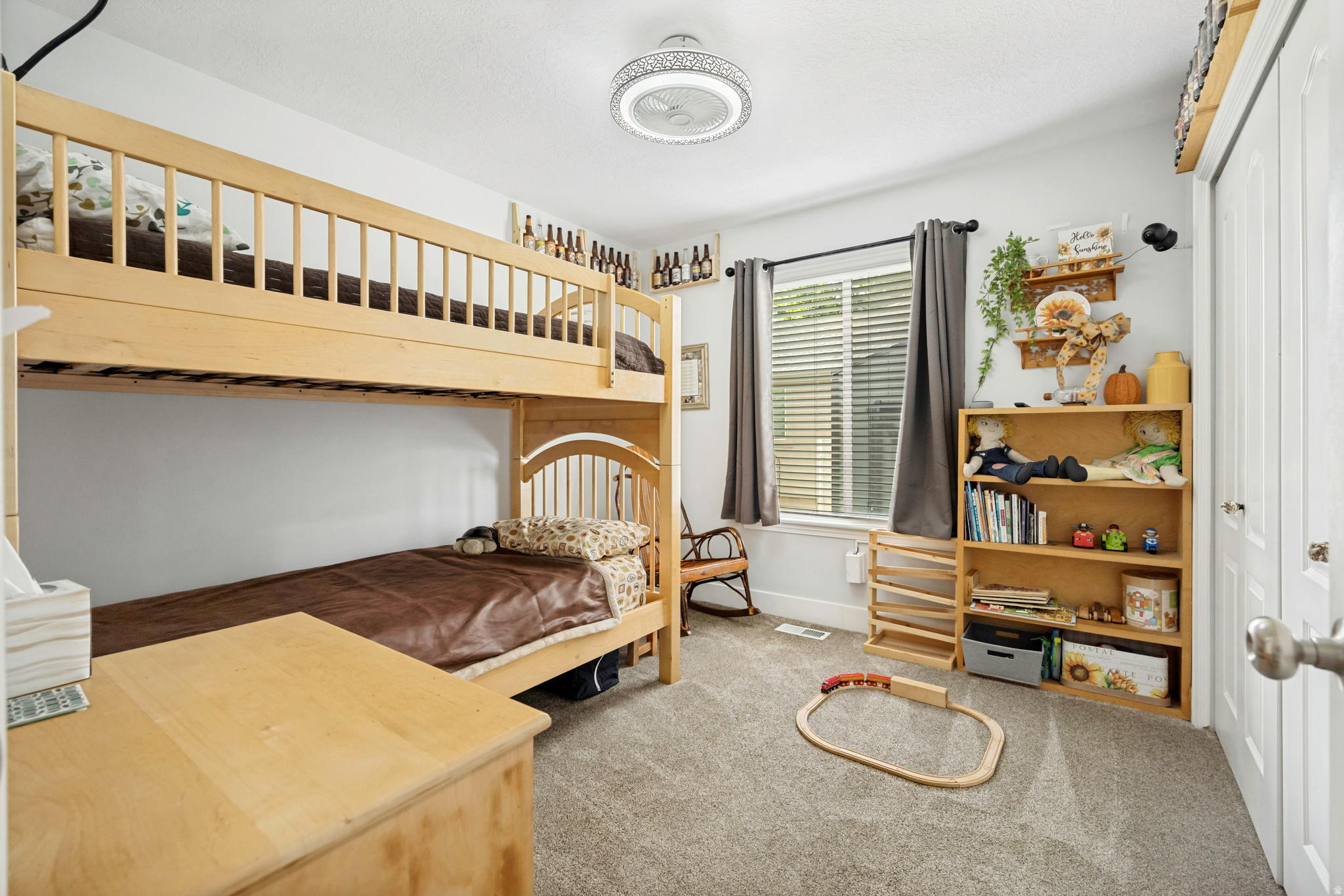 HERRIMAN VILLAGE - Residential