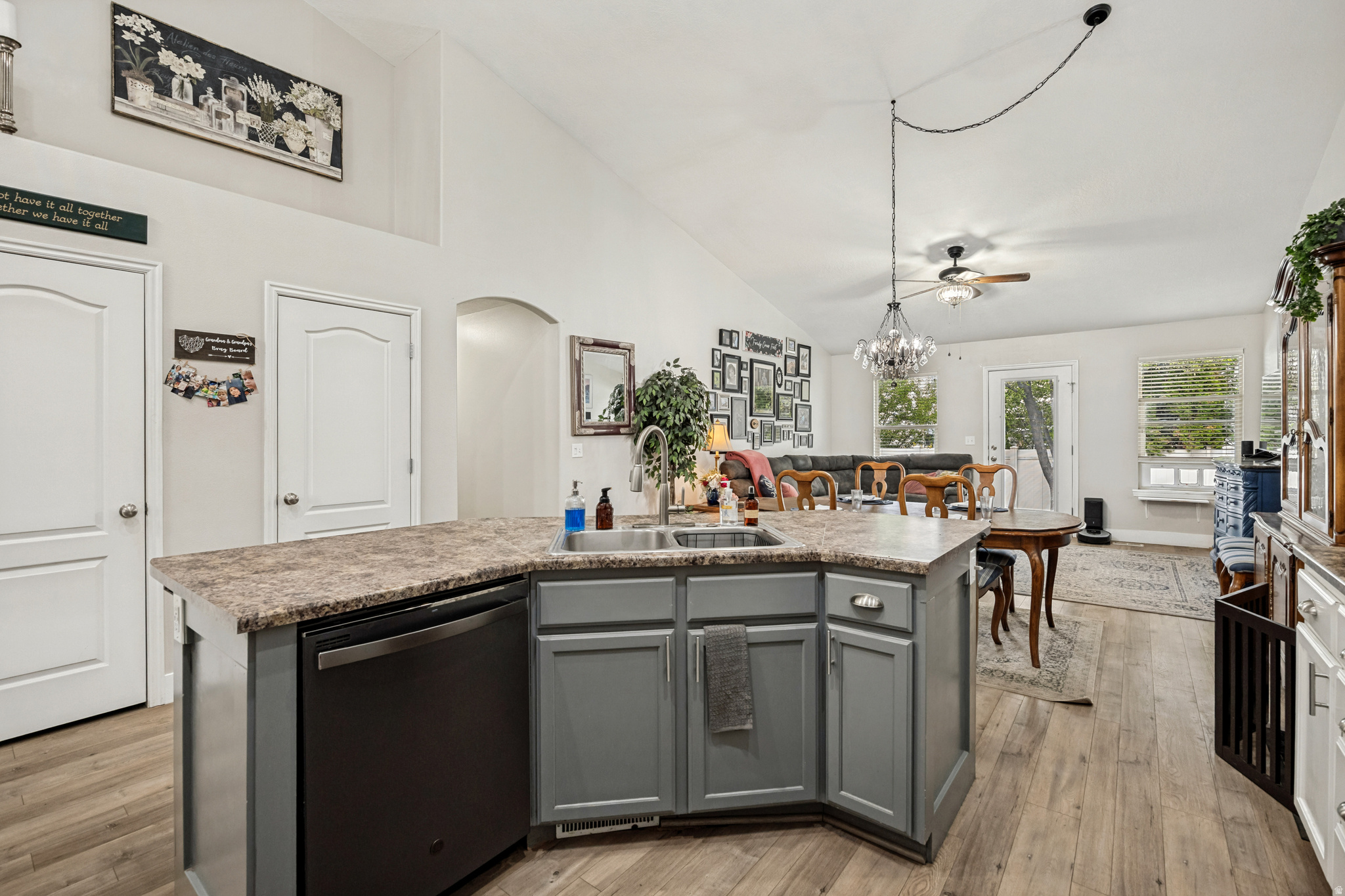 HERRIMAN VILLAGE - Residential