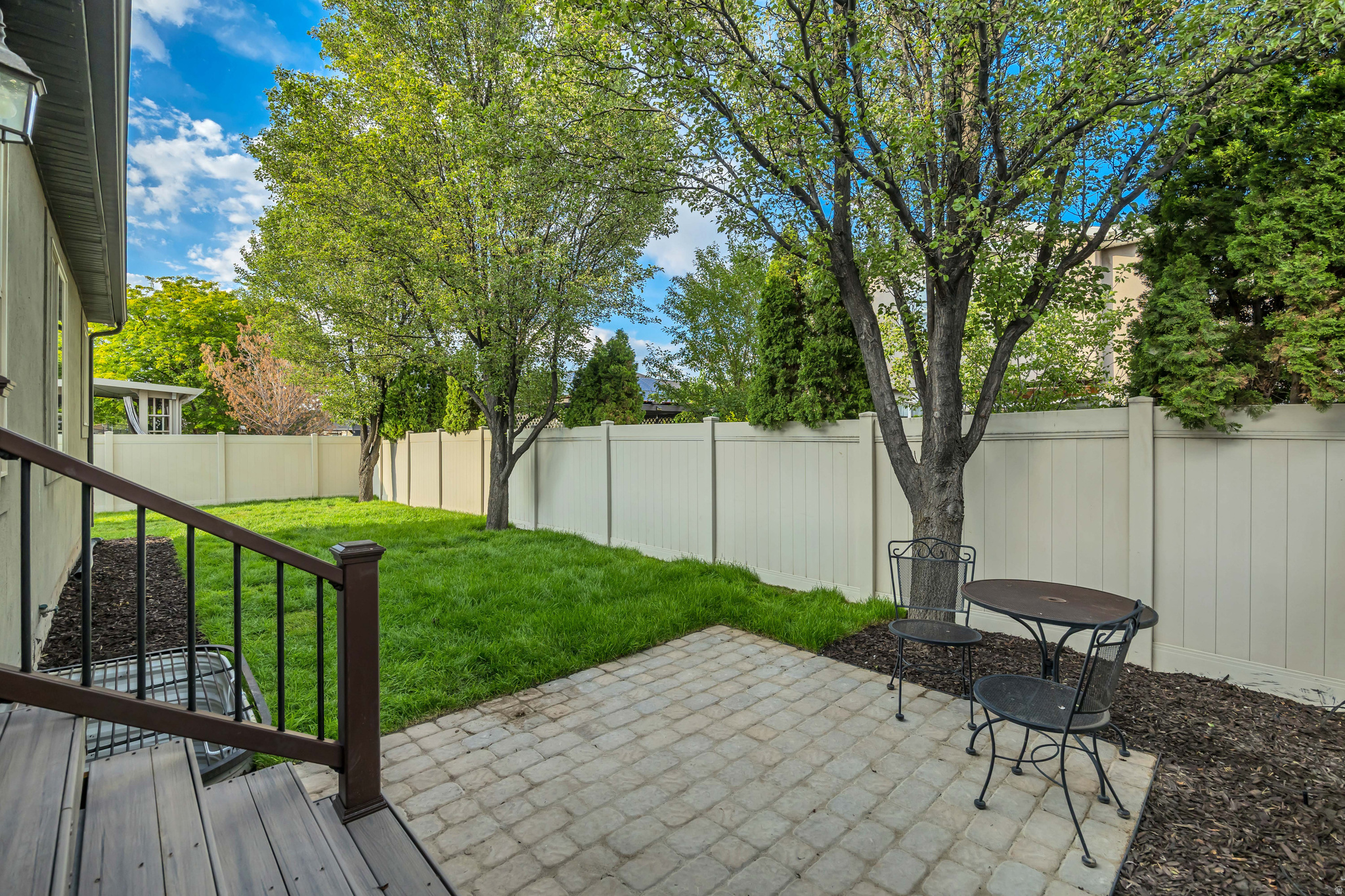 HERRIMAN VILLAGE - Residential