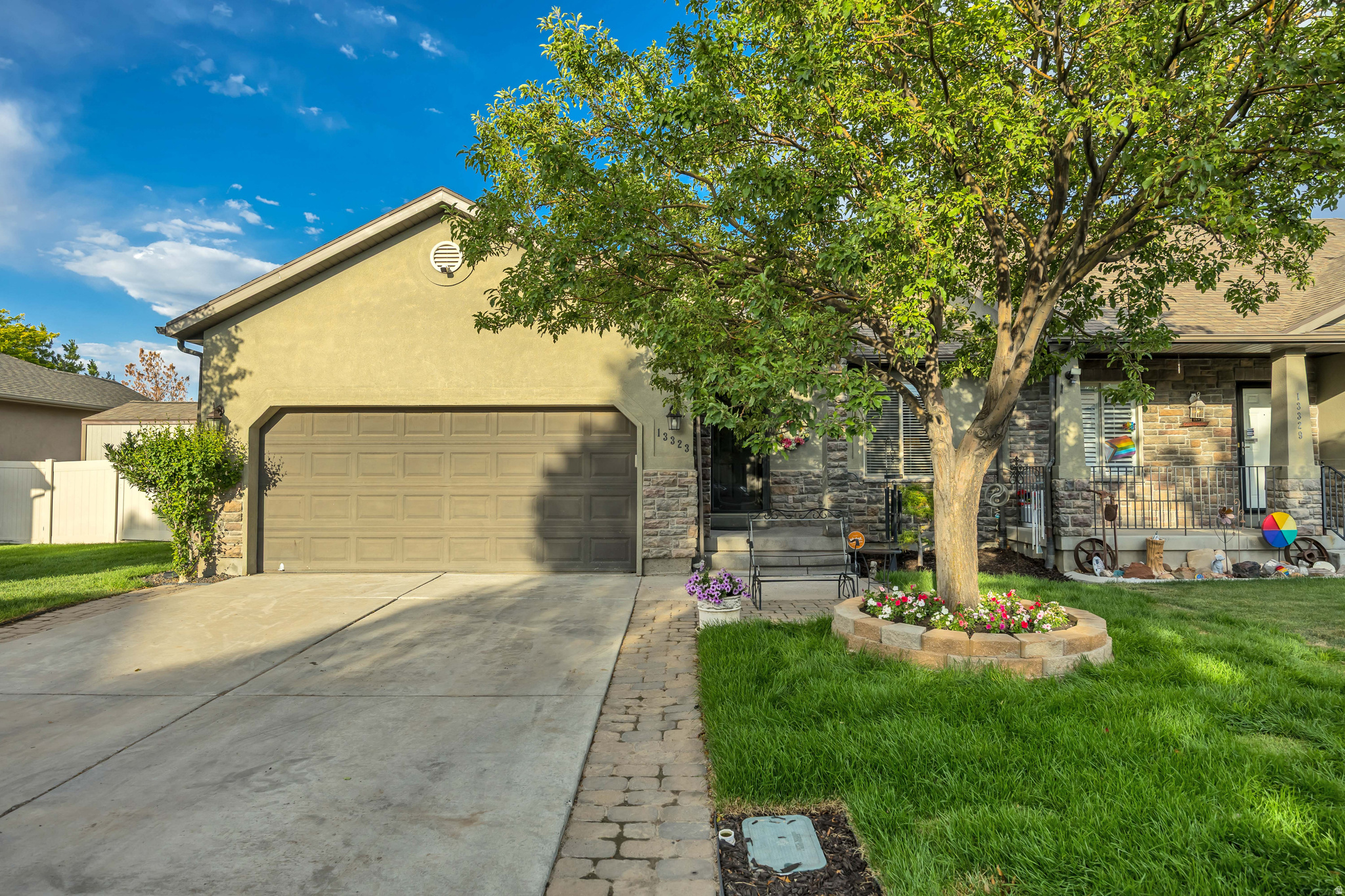 HERRIMAN VILLAGE - Residential