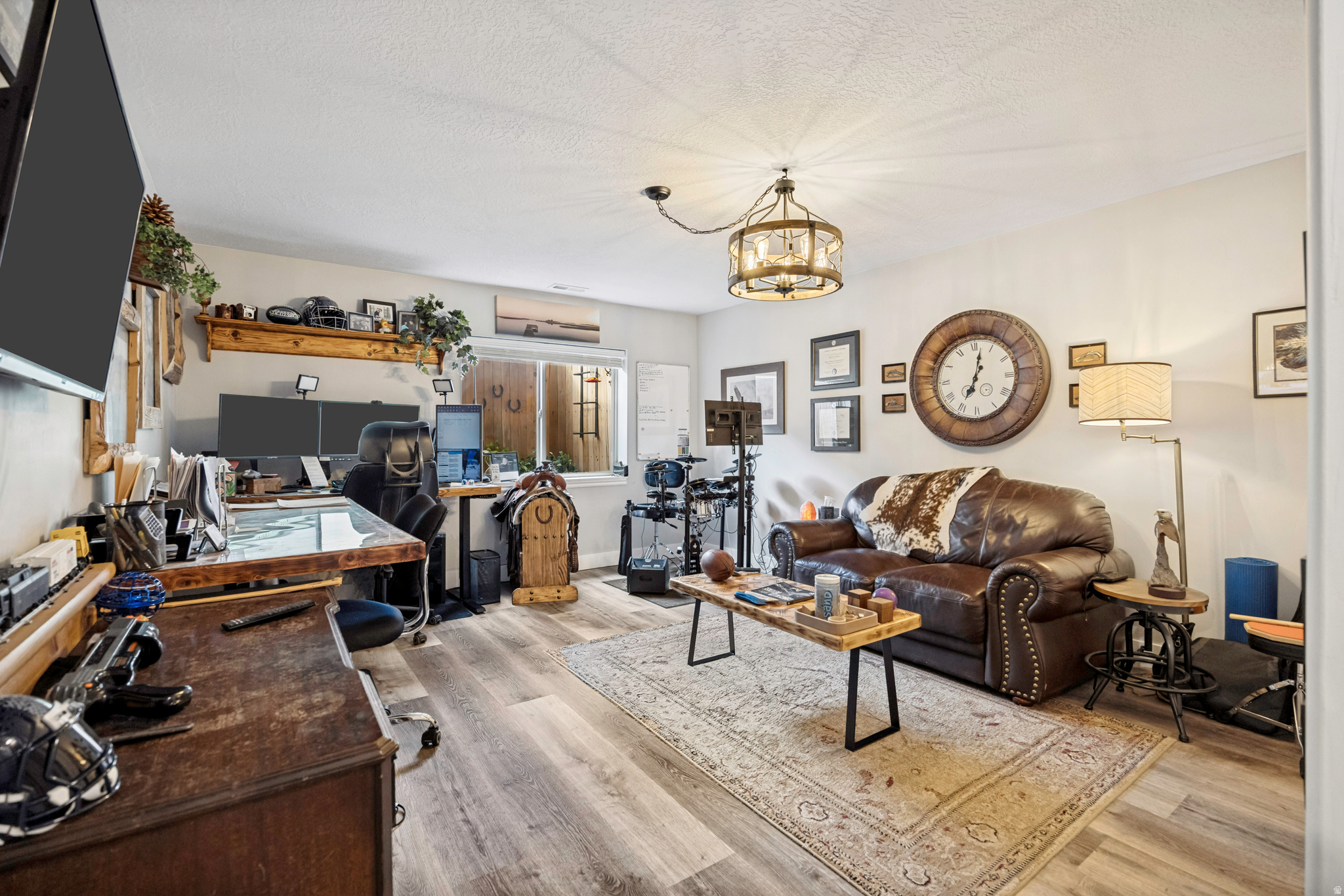 HERRIMAN VILLAGE - Residential
