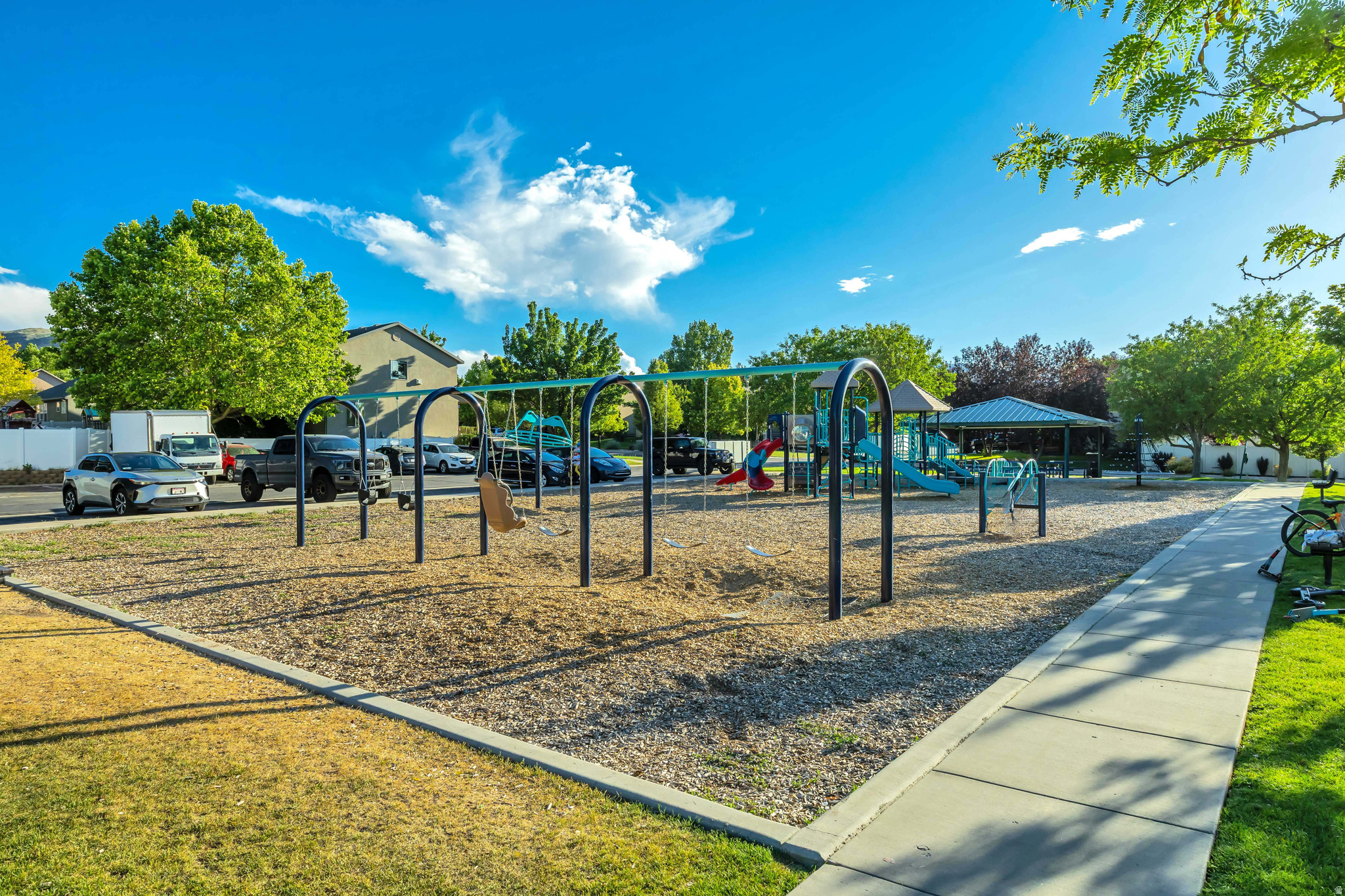 HERRIMAN VILLAGE - Residential