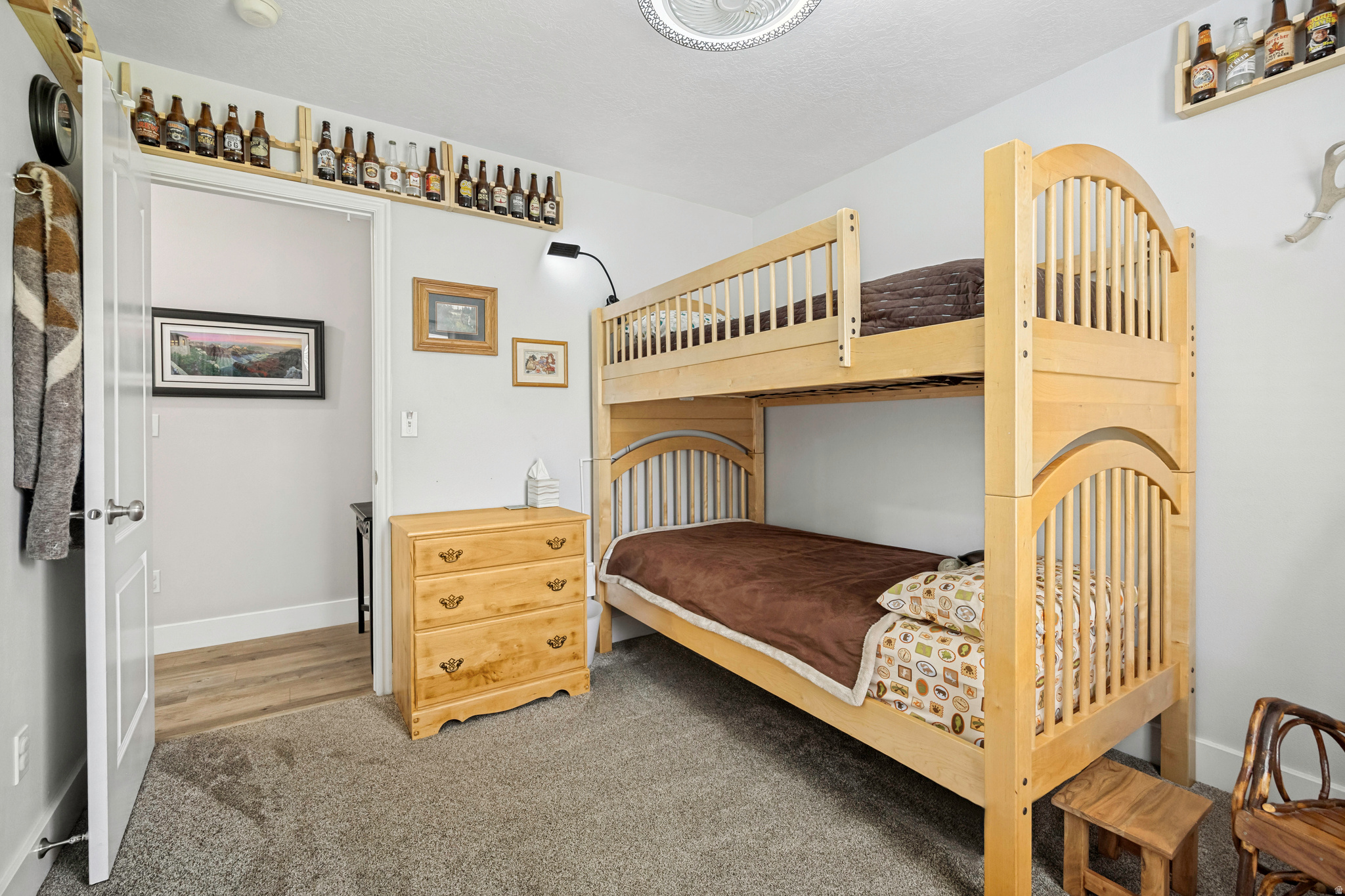 HERRIMAN VILLAGE - Residential