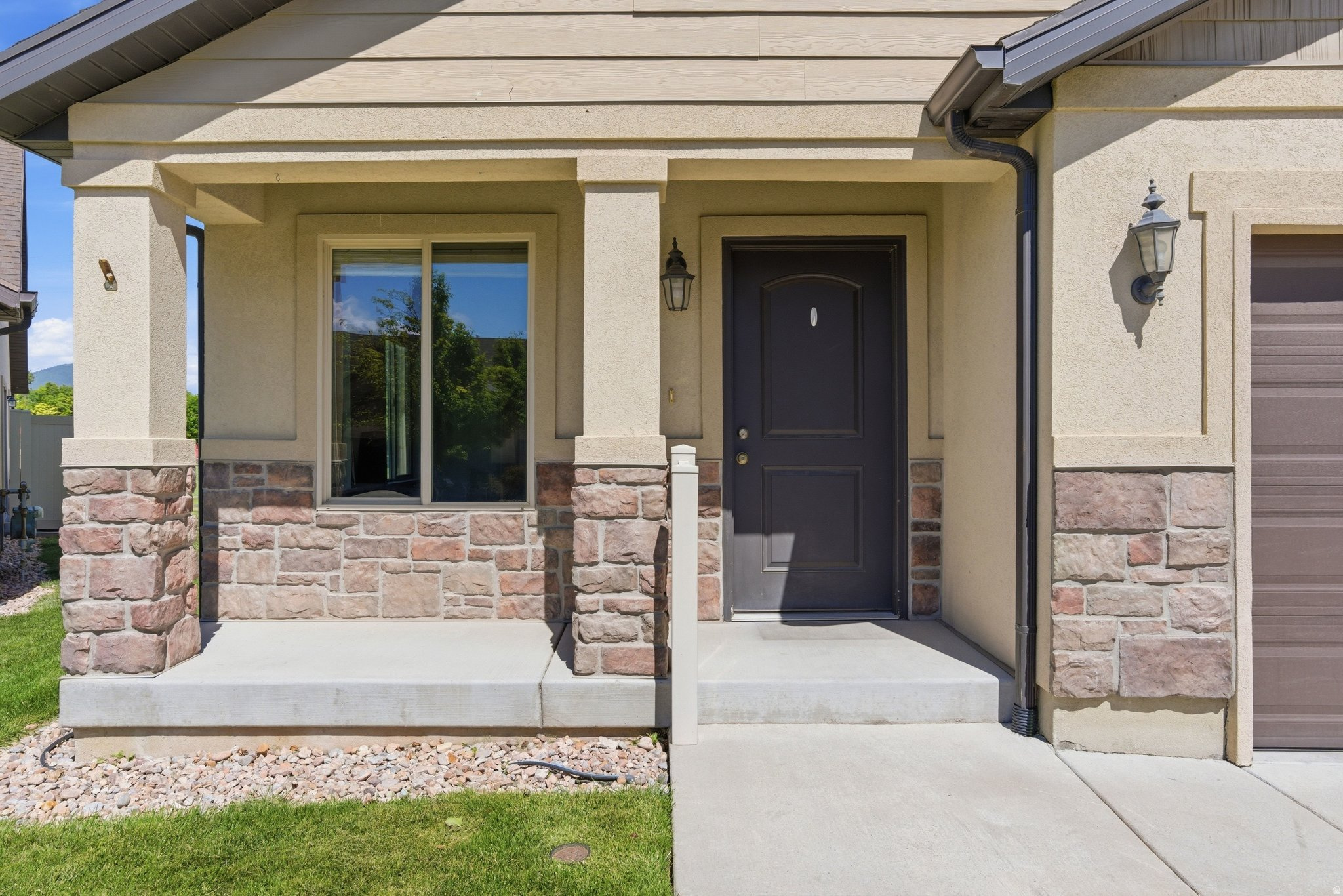 SPANISH TRAILS - Residential