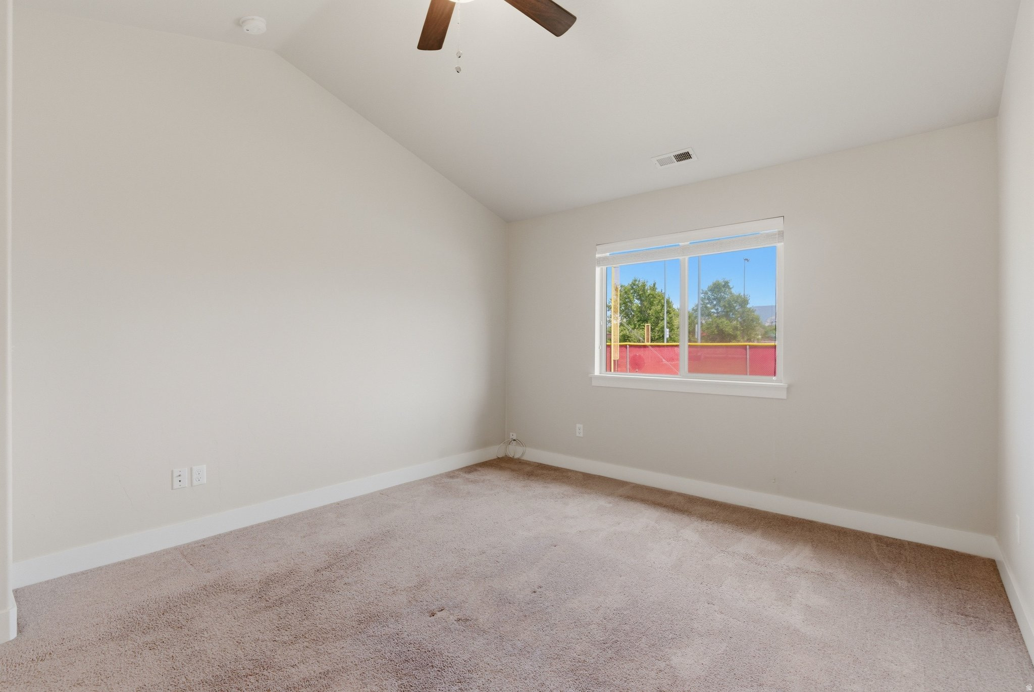 SPANISH TRAILS - Residential