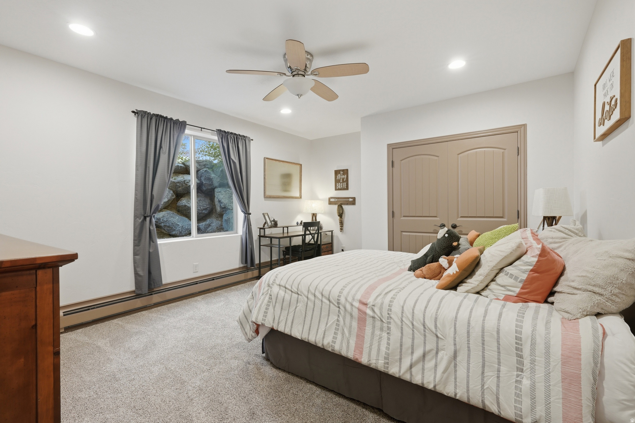 BISON RIDGE - Residential