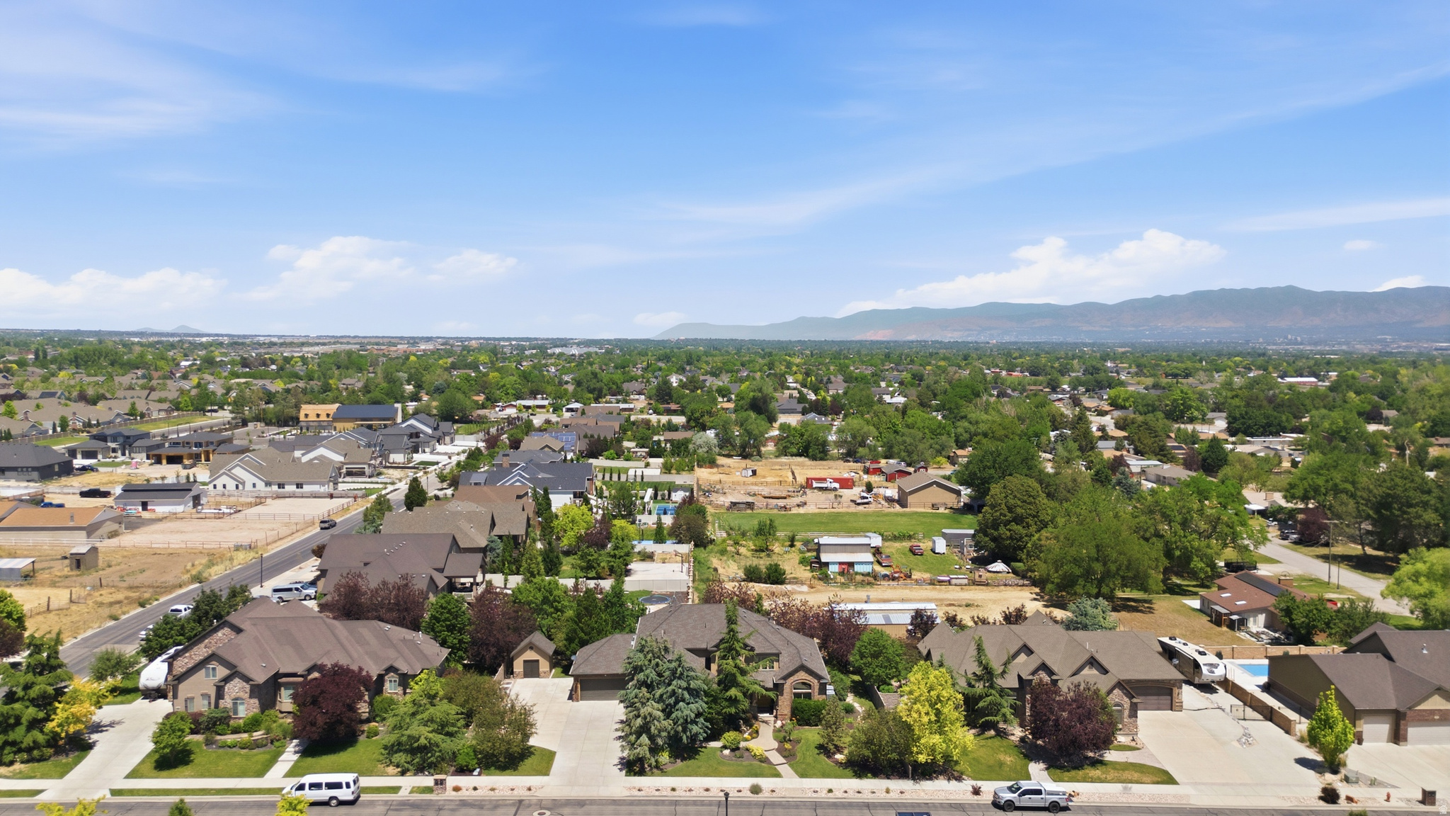 BISON RIDGE - Residential