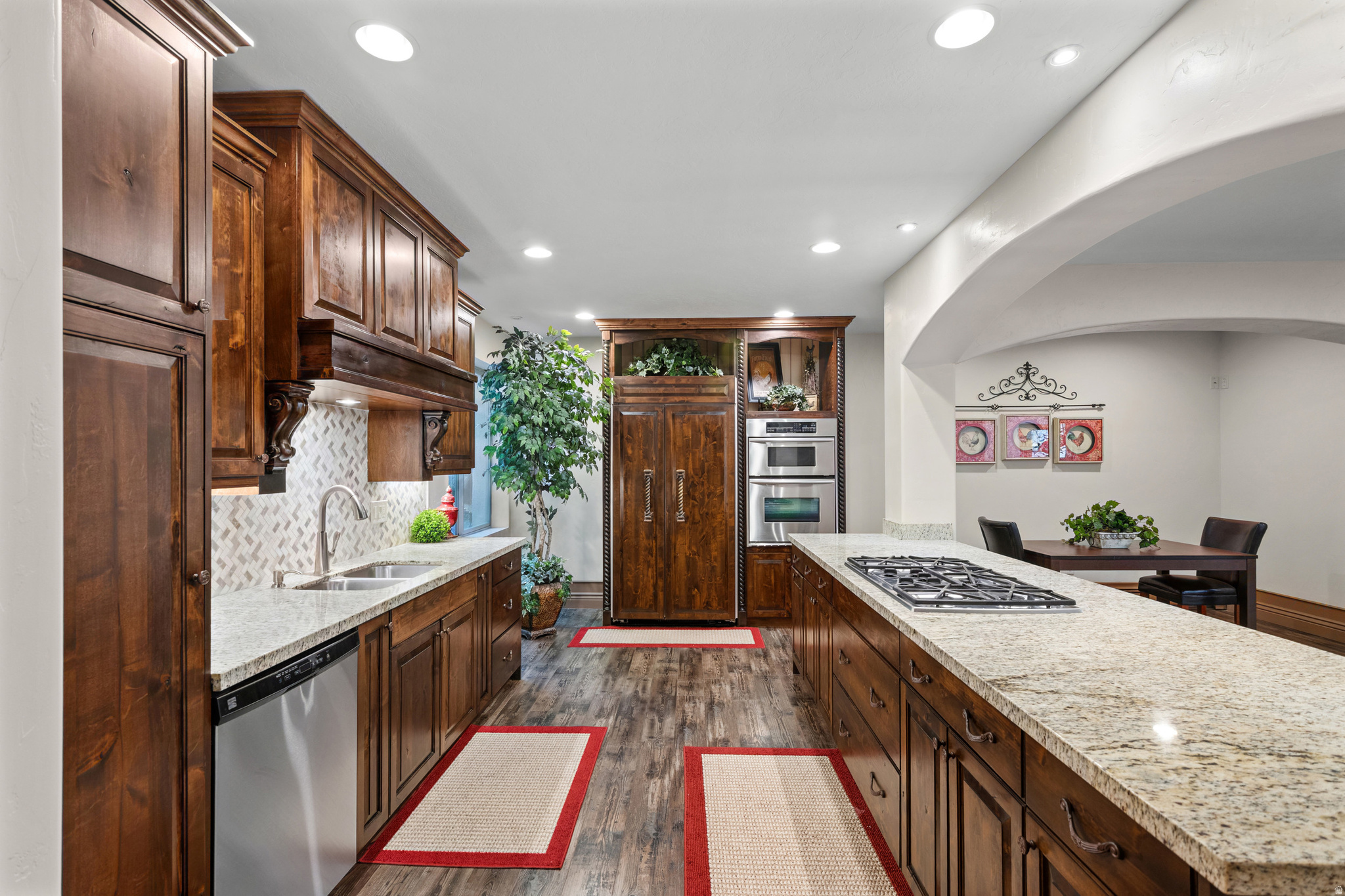 BISON RIDGE - Residential