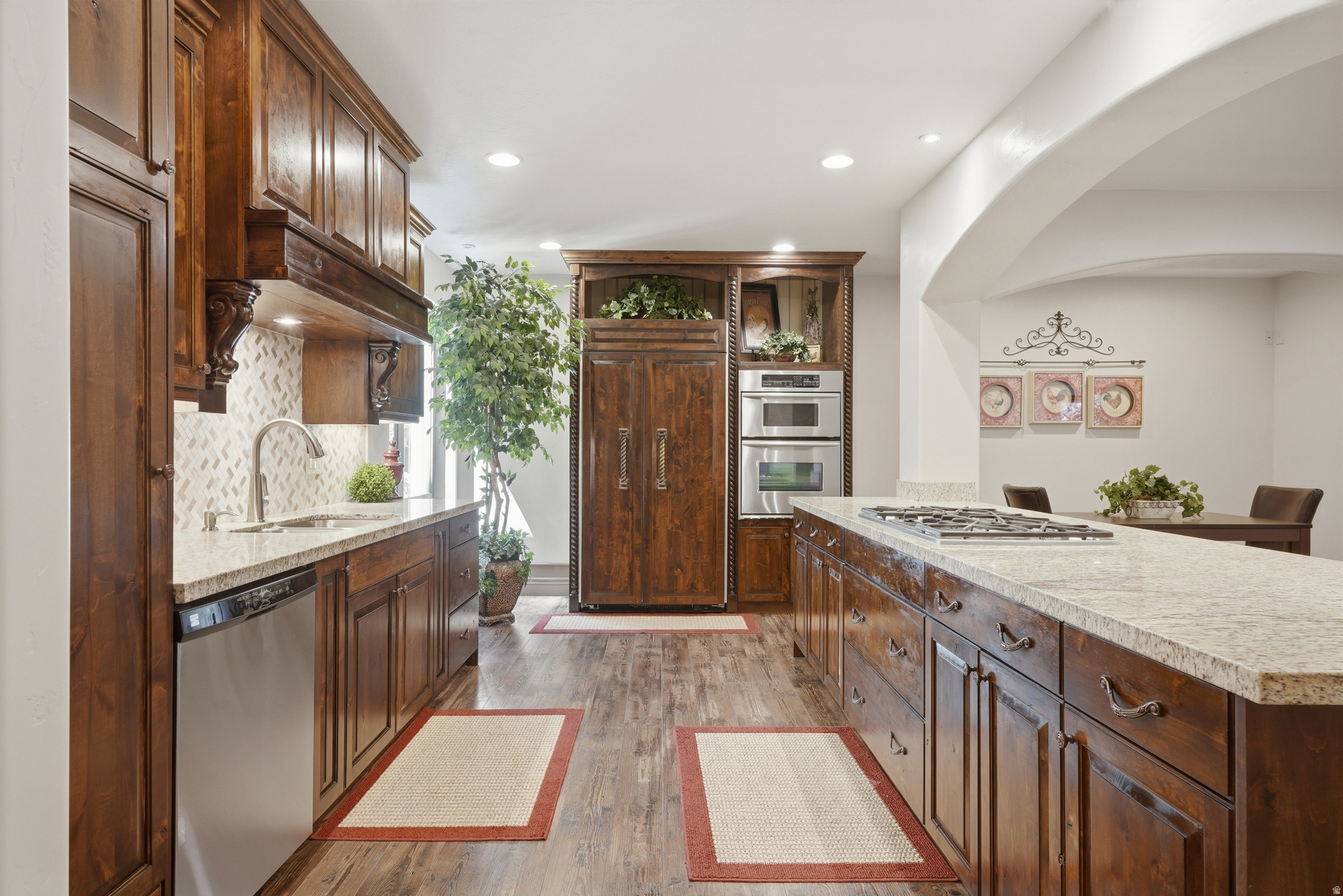 BISON RIDGE - Residential