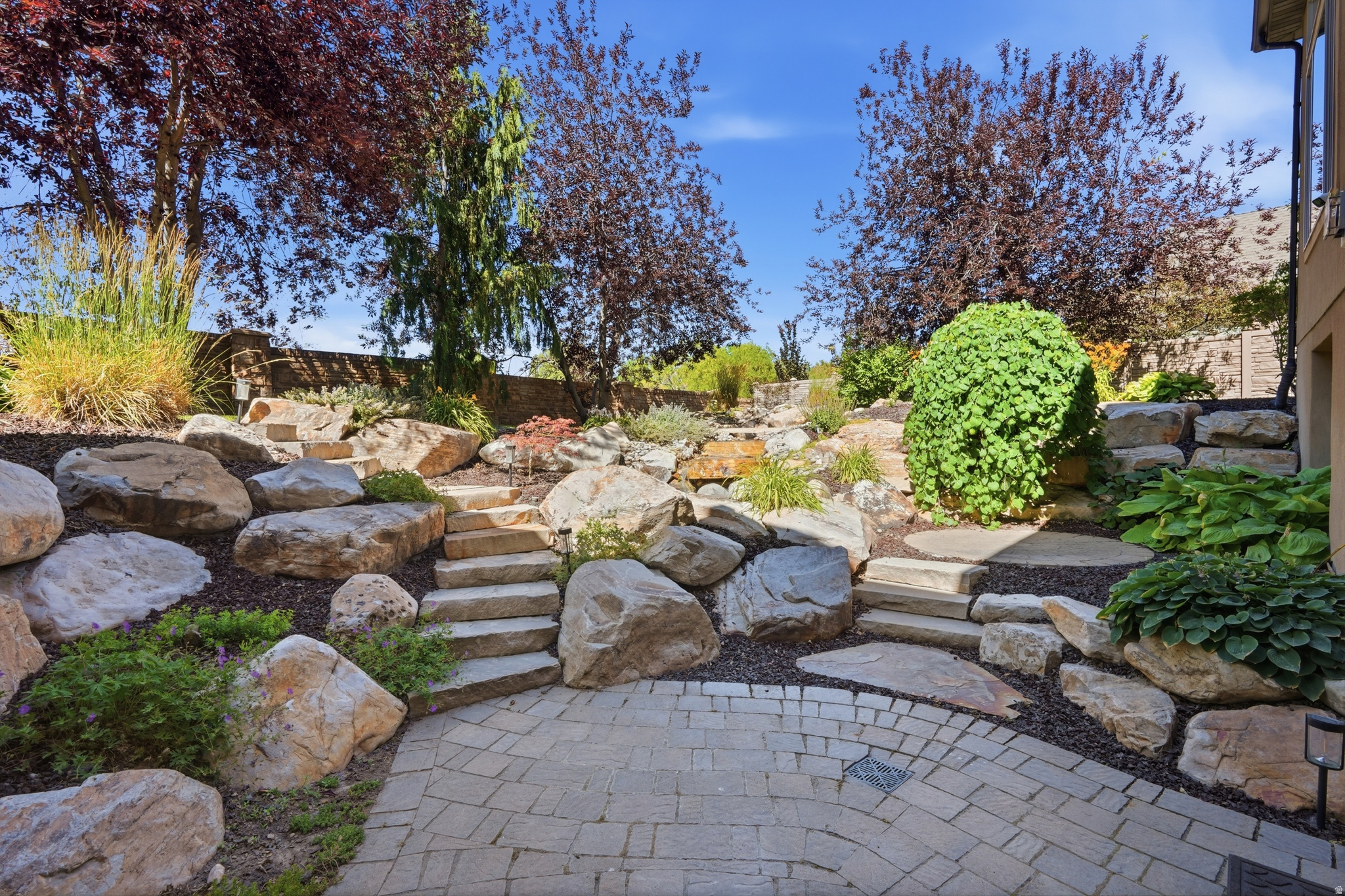 BISON RIDGE - Residential