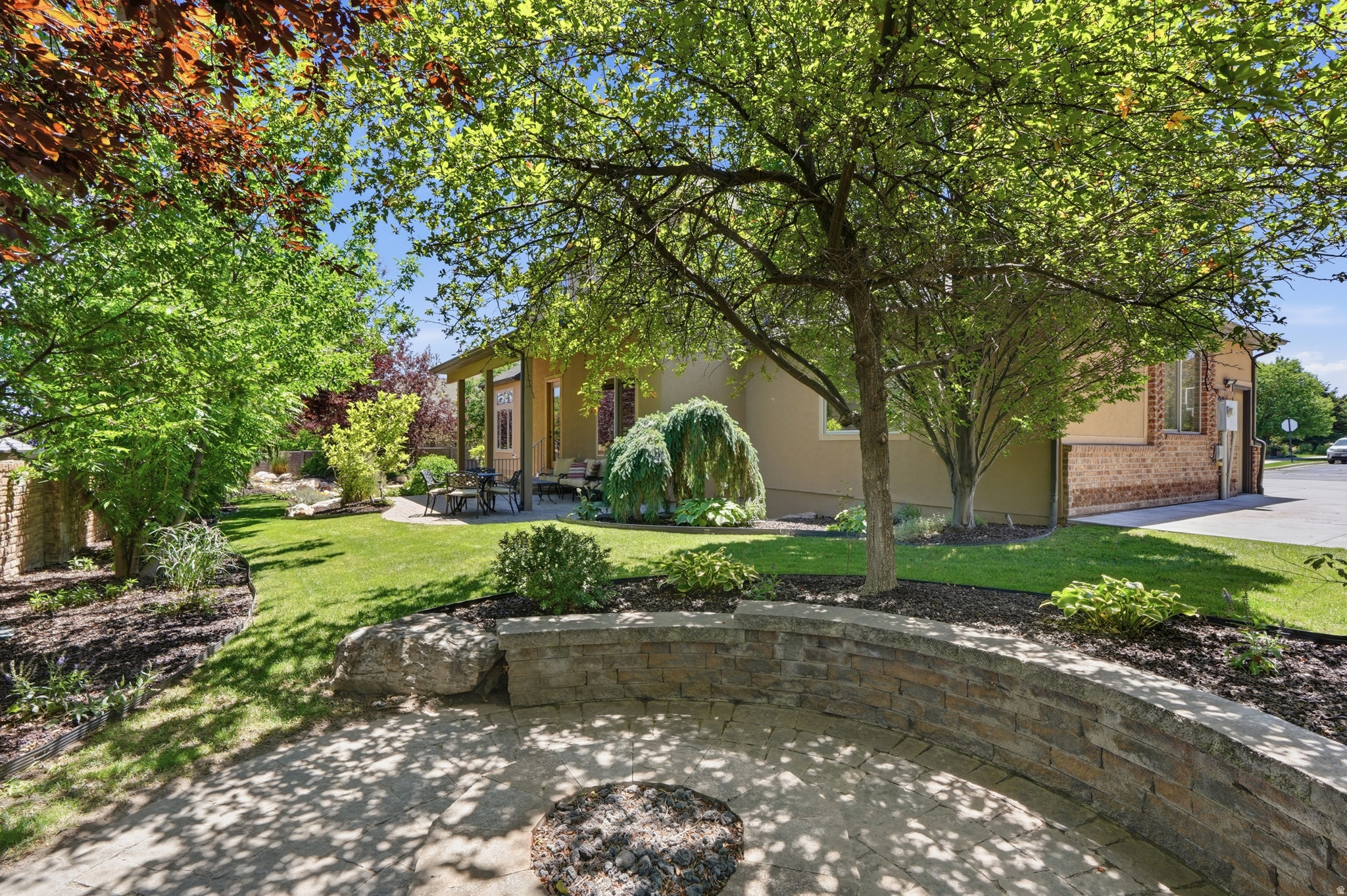 BISON RIDGE - Residential
