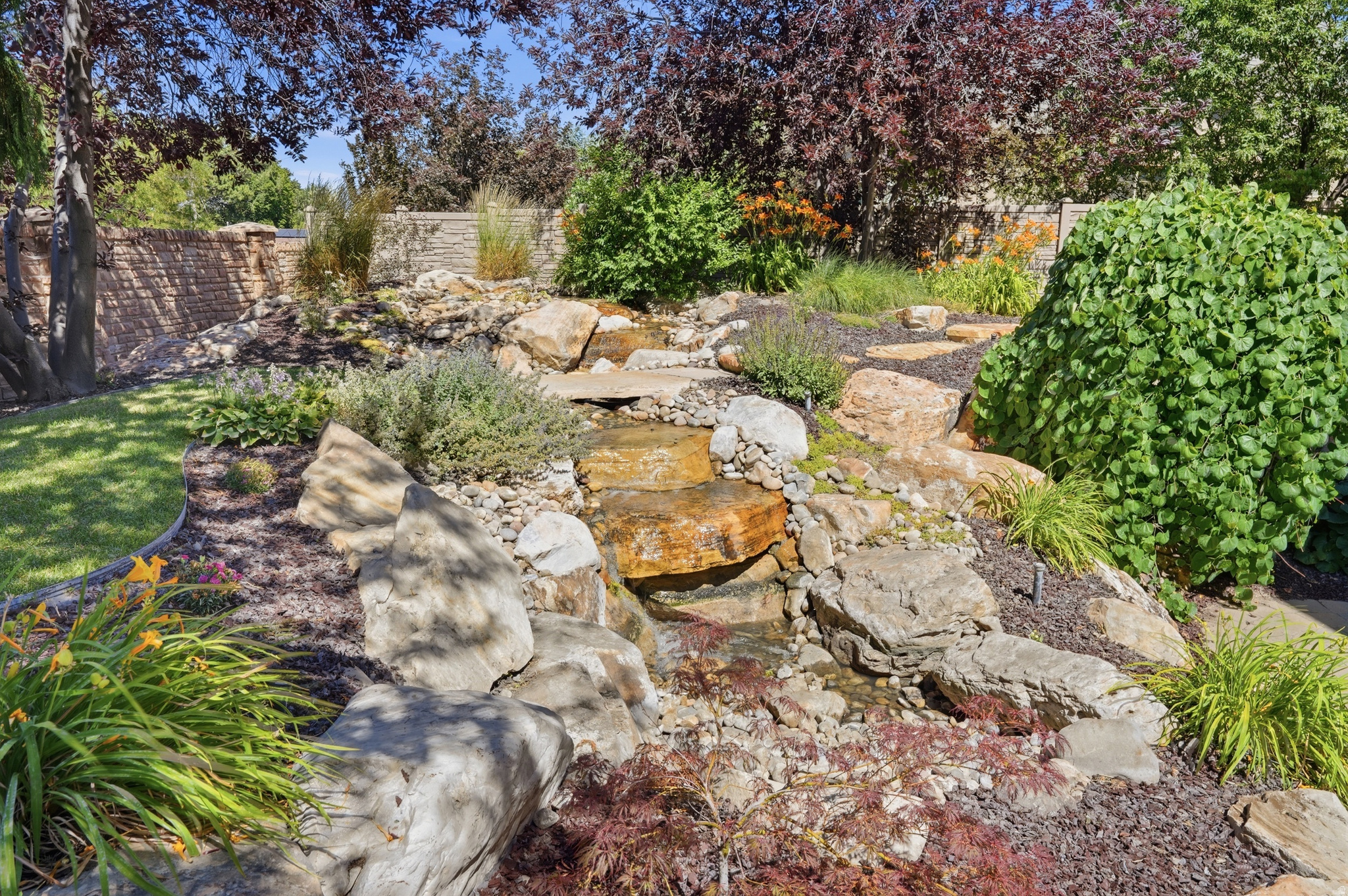BISON RIDGE - Residential