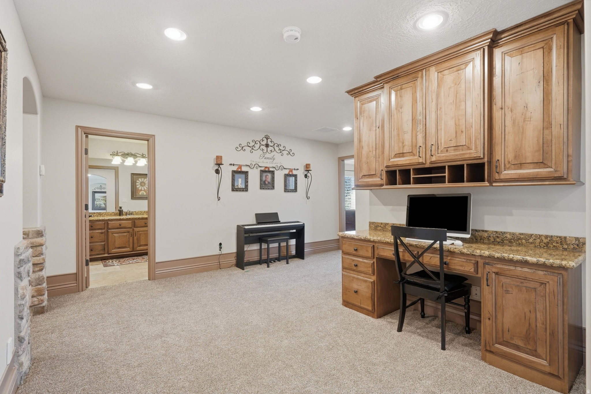 BISON RIDGE - Residential
