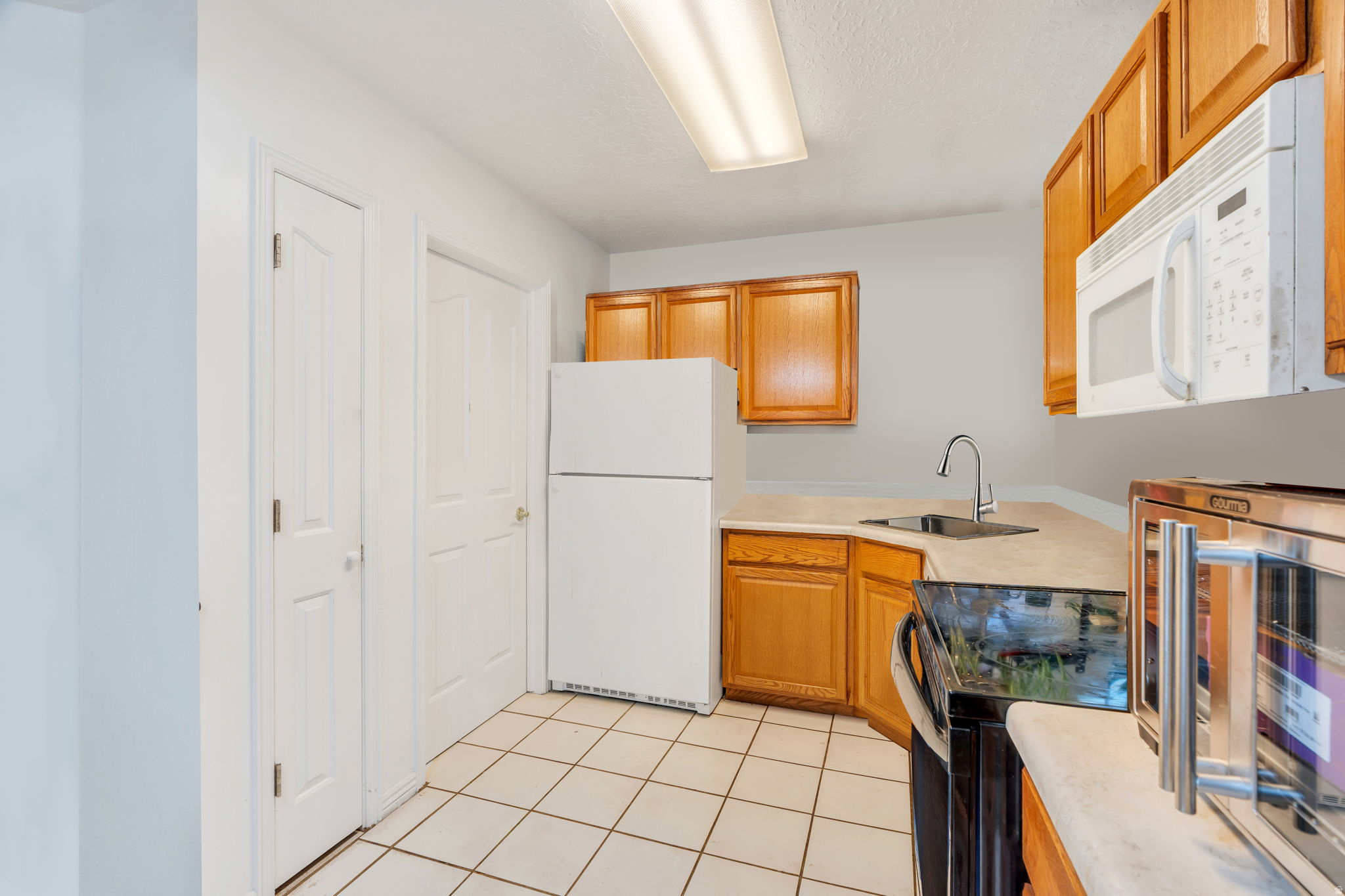CANYON PLACE - Residential