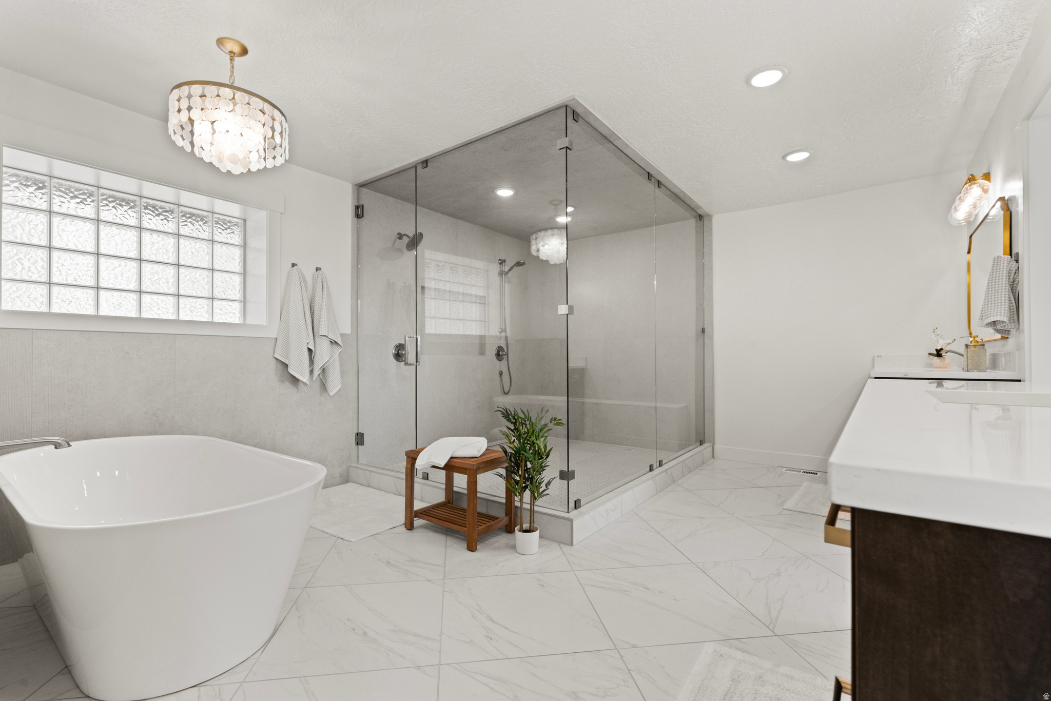 RADFORD HILLS - Residential