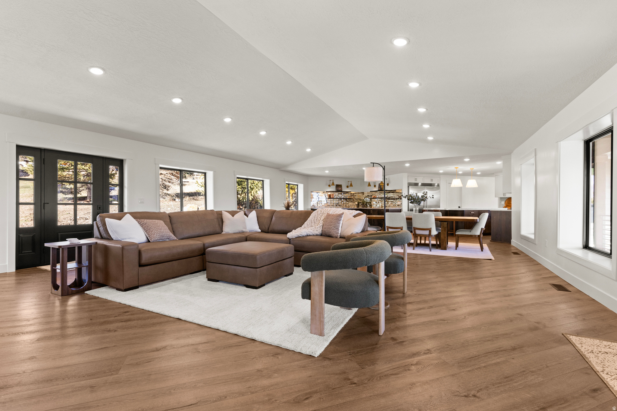 RADFORD HILLS - Residential