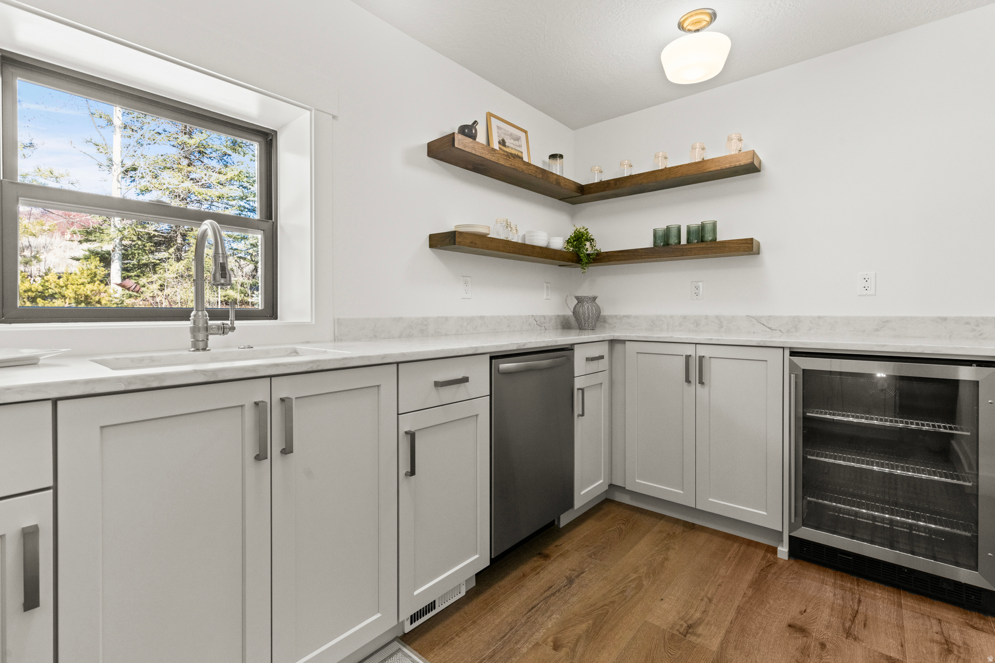 RADFORD HILLS - Residential