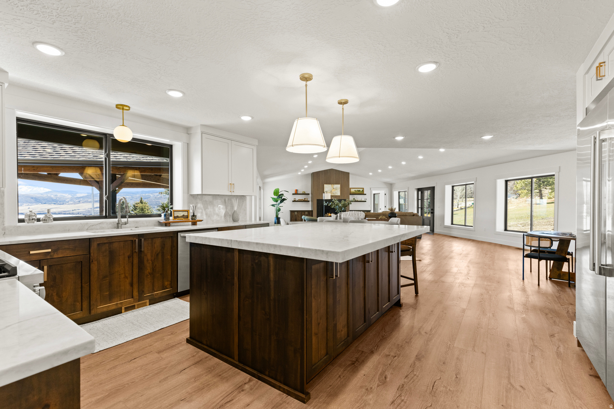 RADFORD HILLS - Residential