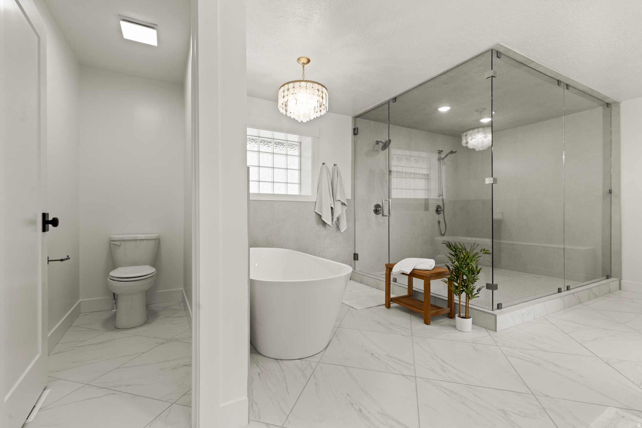 RADFORD HILLS - Residential