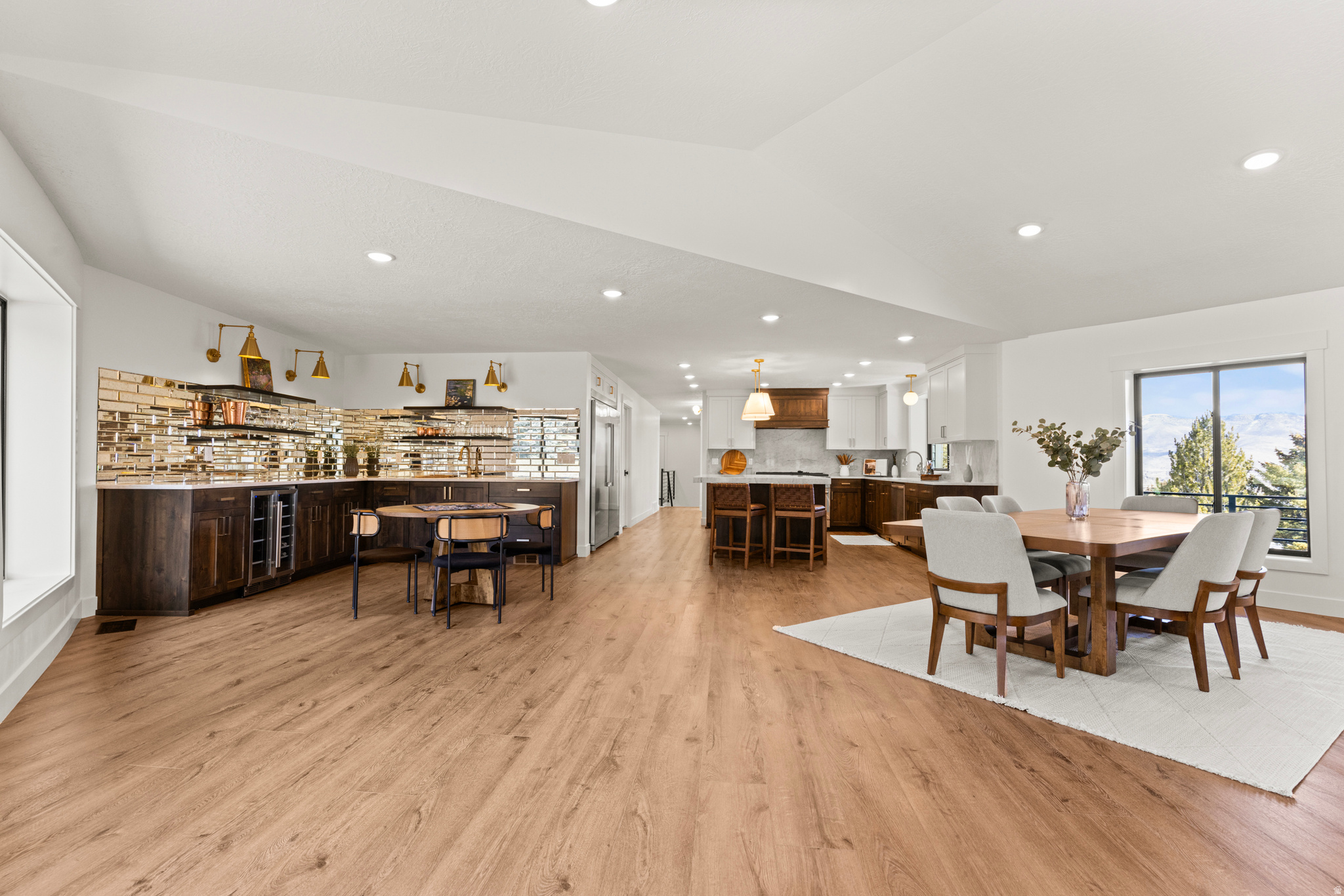 RADFORD HILLS - Residential