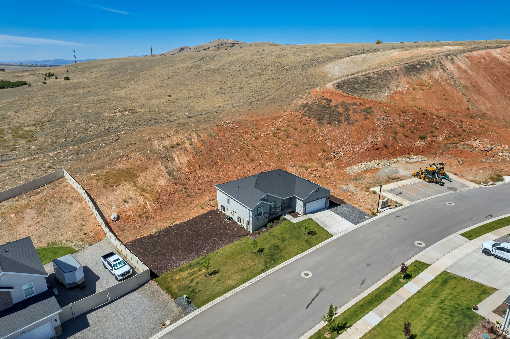 THE HILLS AT SUMMIT RIDGE - Residential