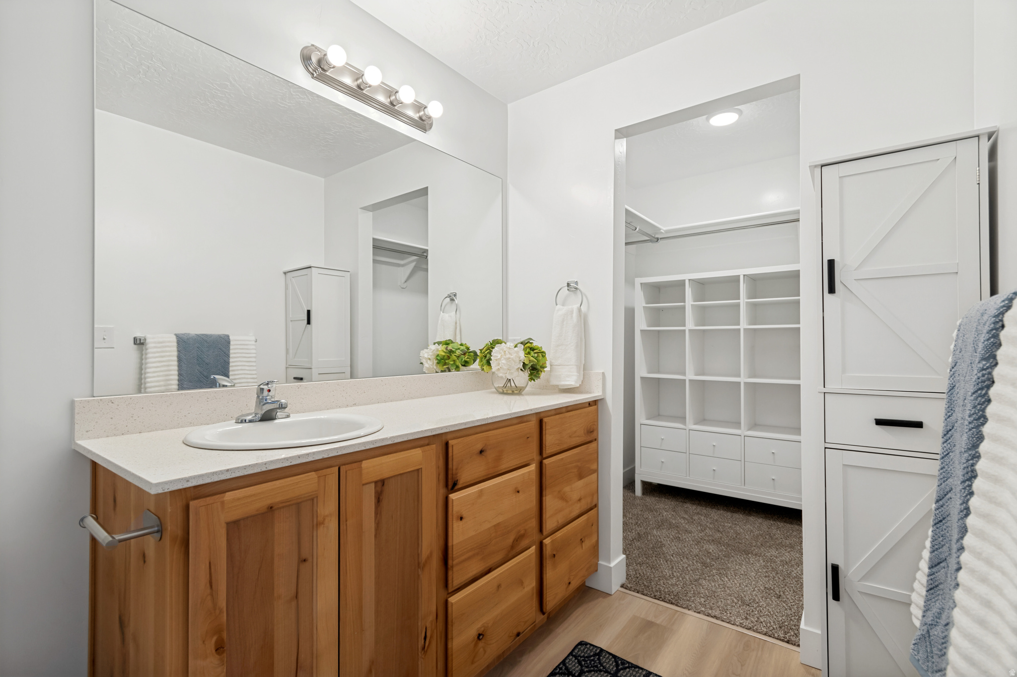 THE HILLS AT SUMMIT RIDGE - Residential