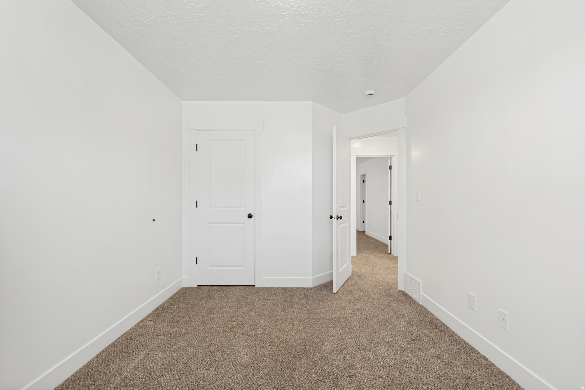 THE HILLS AT SUMMIT RIDGE - Residential